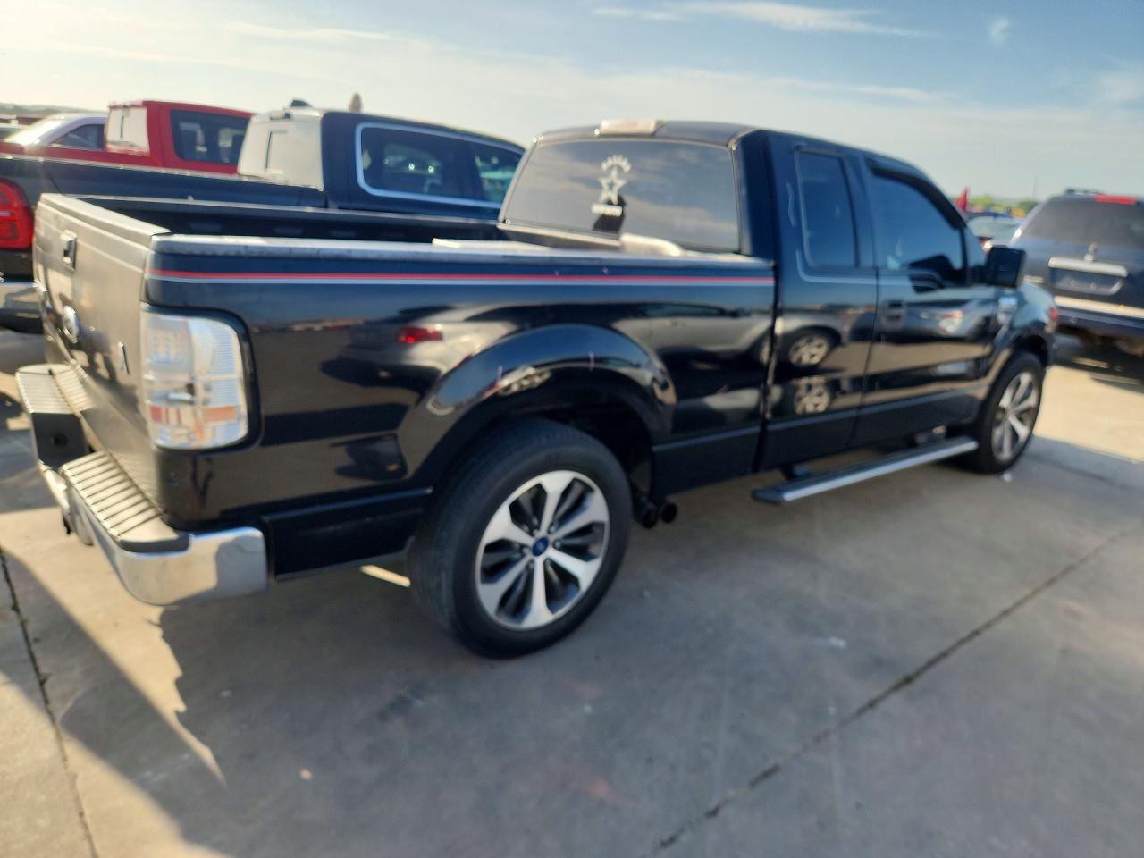 2005 Ford F150 Black vin: 1FTPX12505NA77146