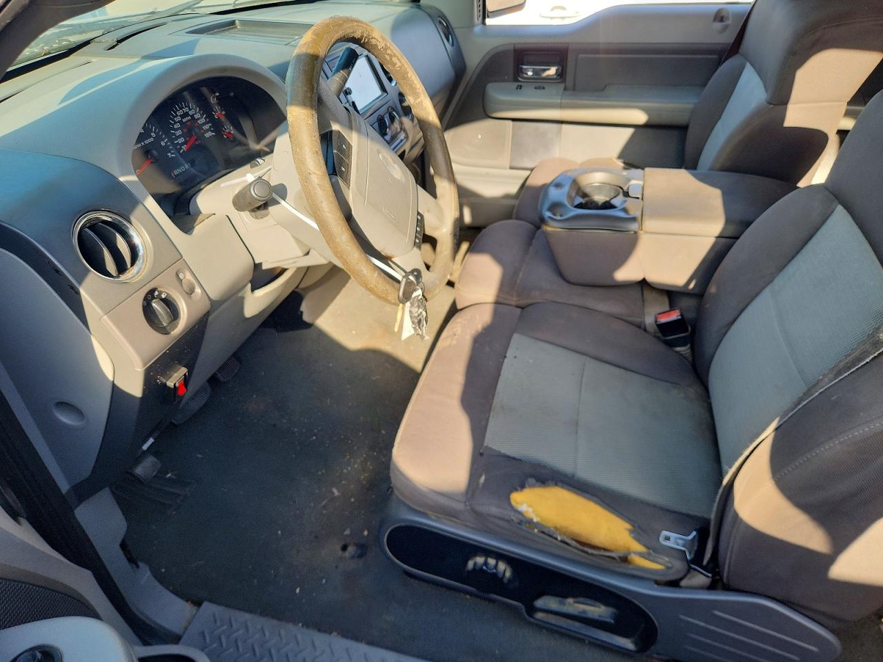 2005 Ford F150 Black vin: 1FTPX12505NA77146