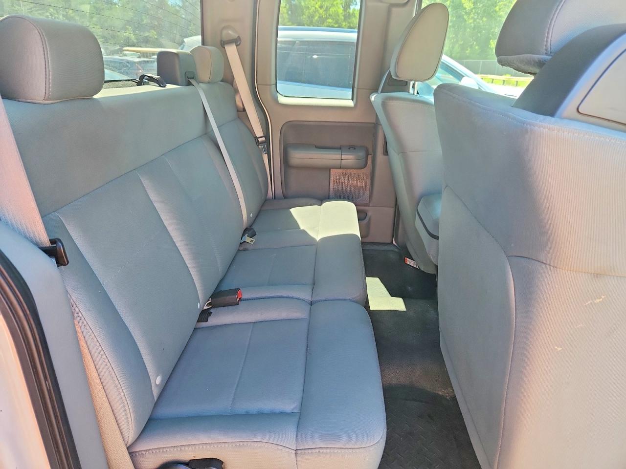 2008 Ford F150 Белый vin: 1FTPX12508KD04406