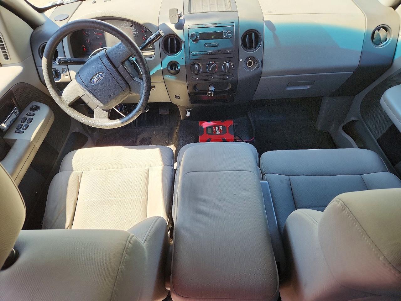 2008 Ford F150 Белый vin: 1FTPX12508KD04406