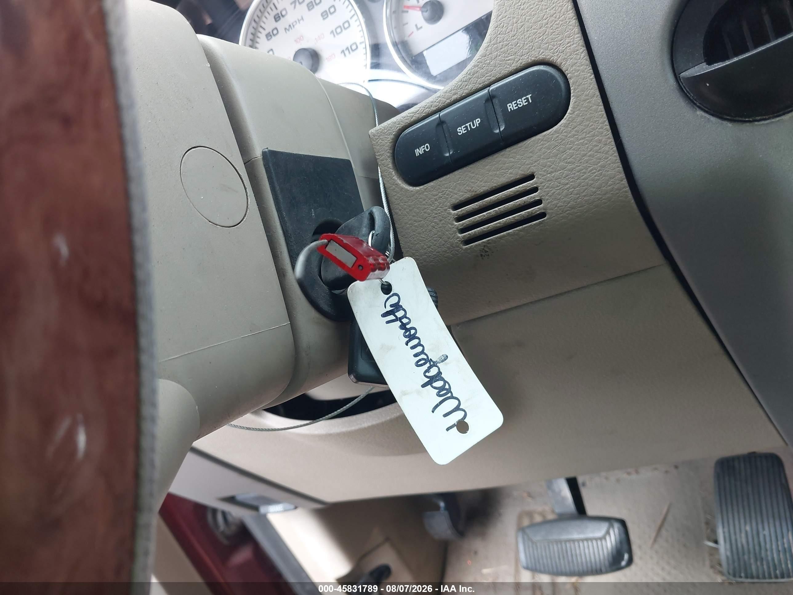 2004 Ford F-150 Lariat/xl/xlt Burgundy vin: 1FTPX12514NA67207
