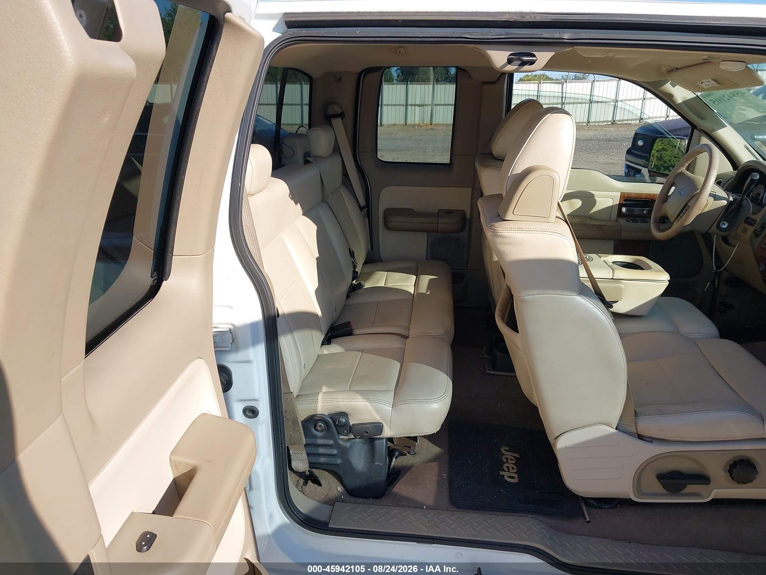 2004 Ford F-150 Lariat/xl/xlt Белый vin: 1FTPX12514NC72350