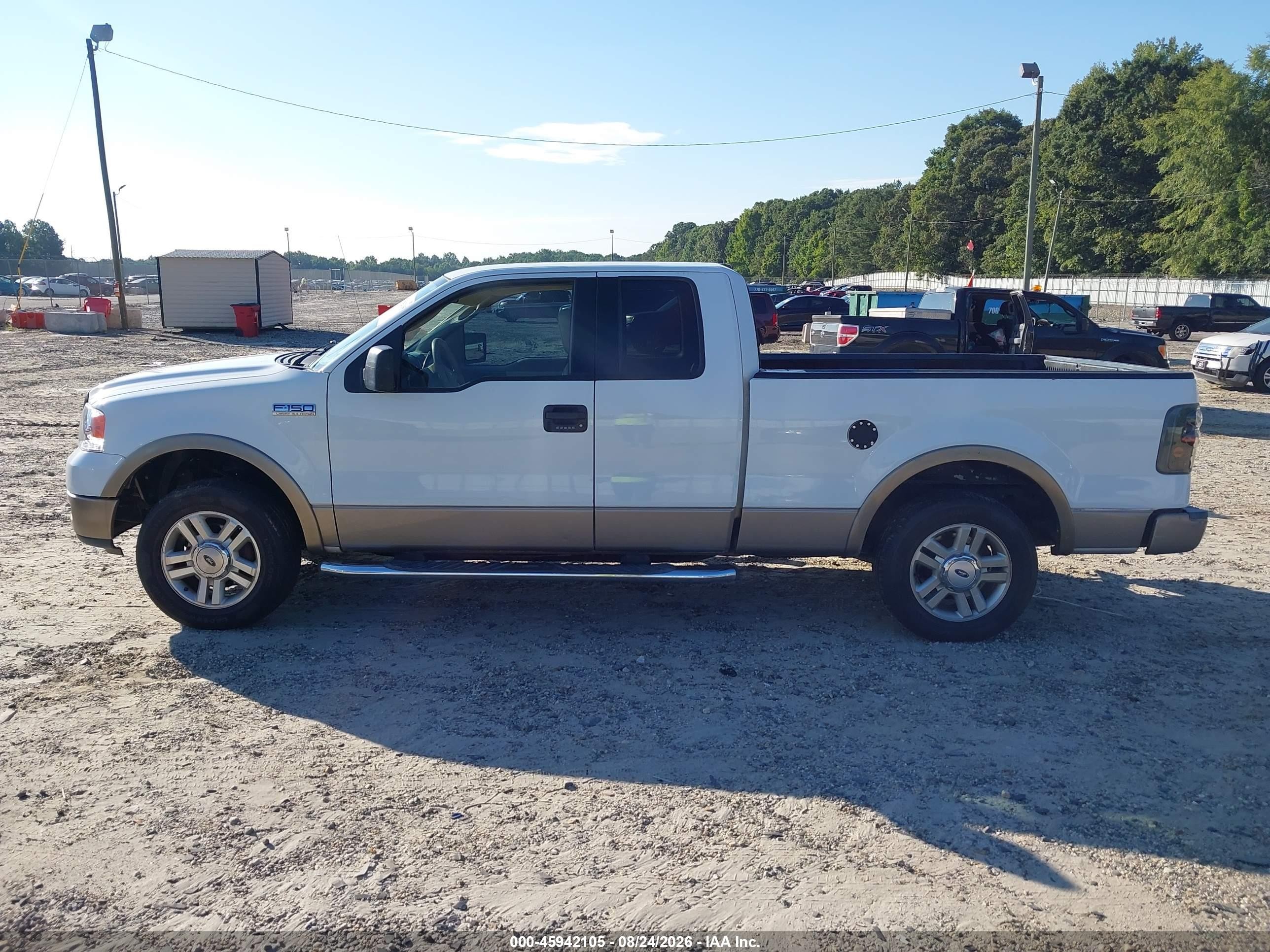 2004 Ford F-150 Lariat/xl/xlt Белый vin: 1FTPX12514NC72350