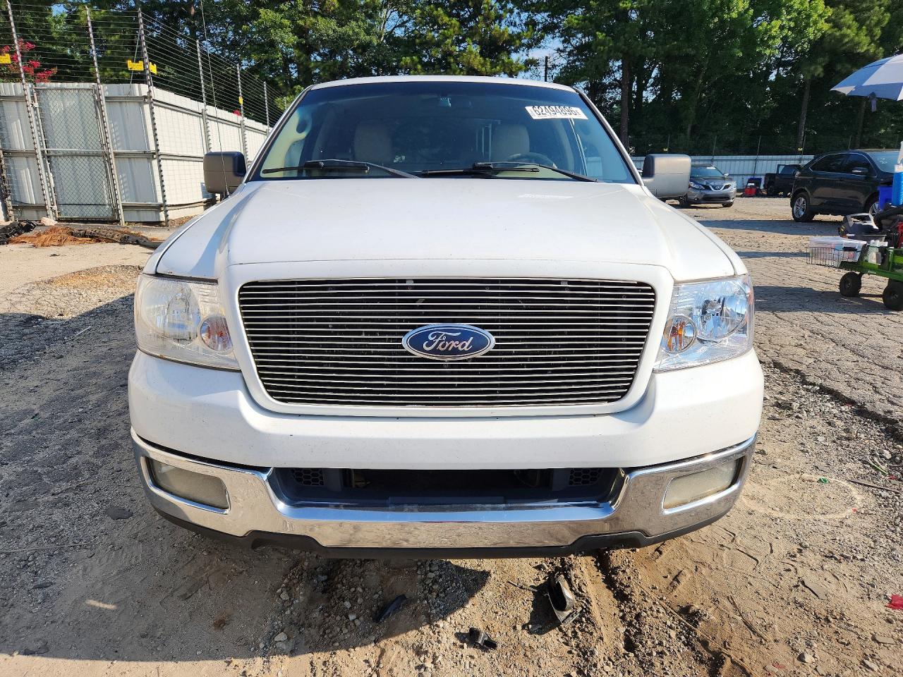 2005 Ford F150 White vin: 1FTPX12515FB30317