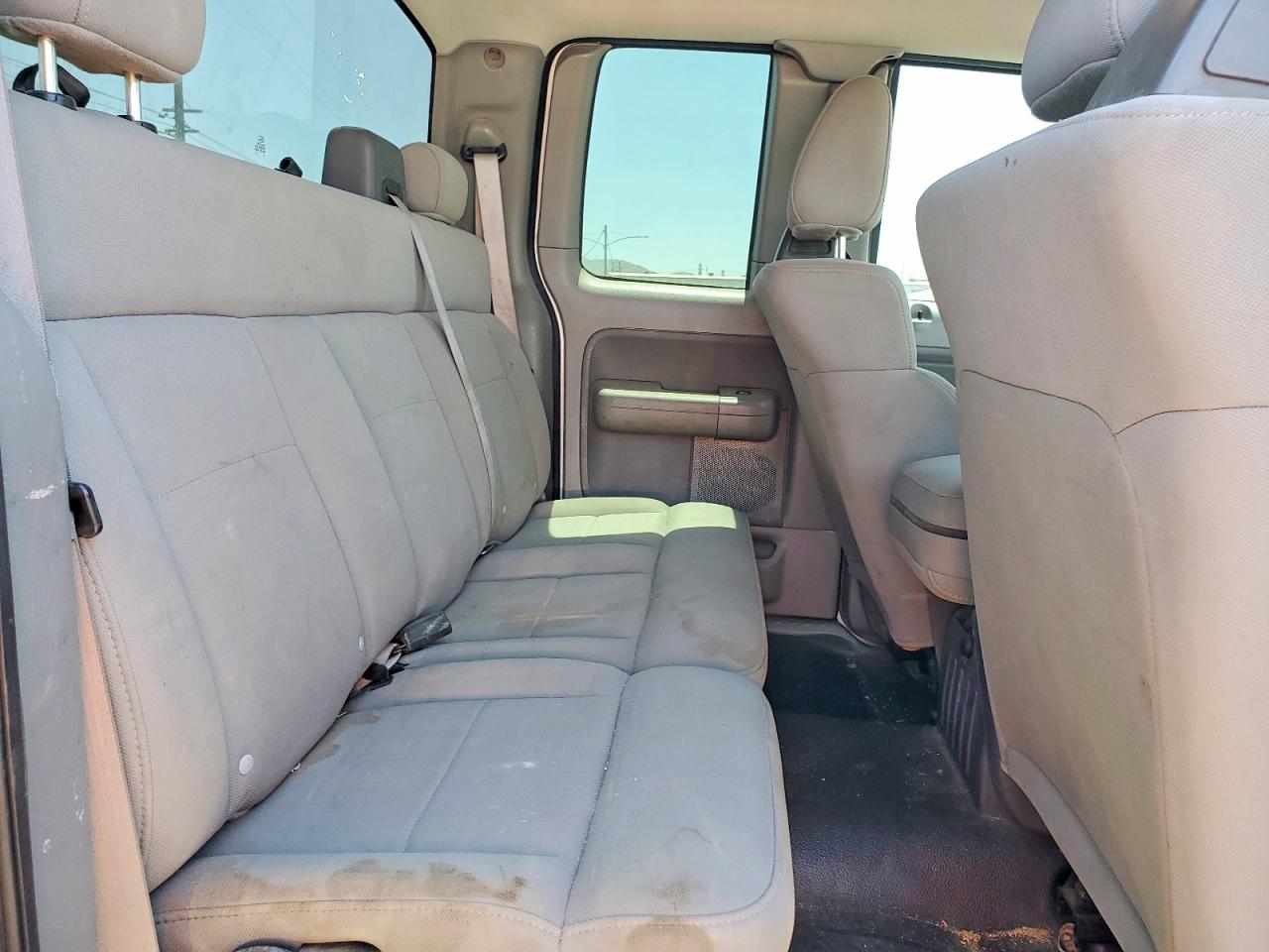 2006 Ford F150 Белый vin: 1FTPX12516KD86725