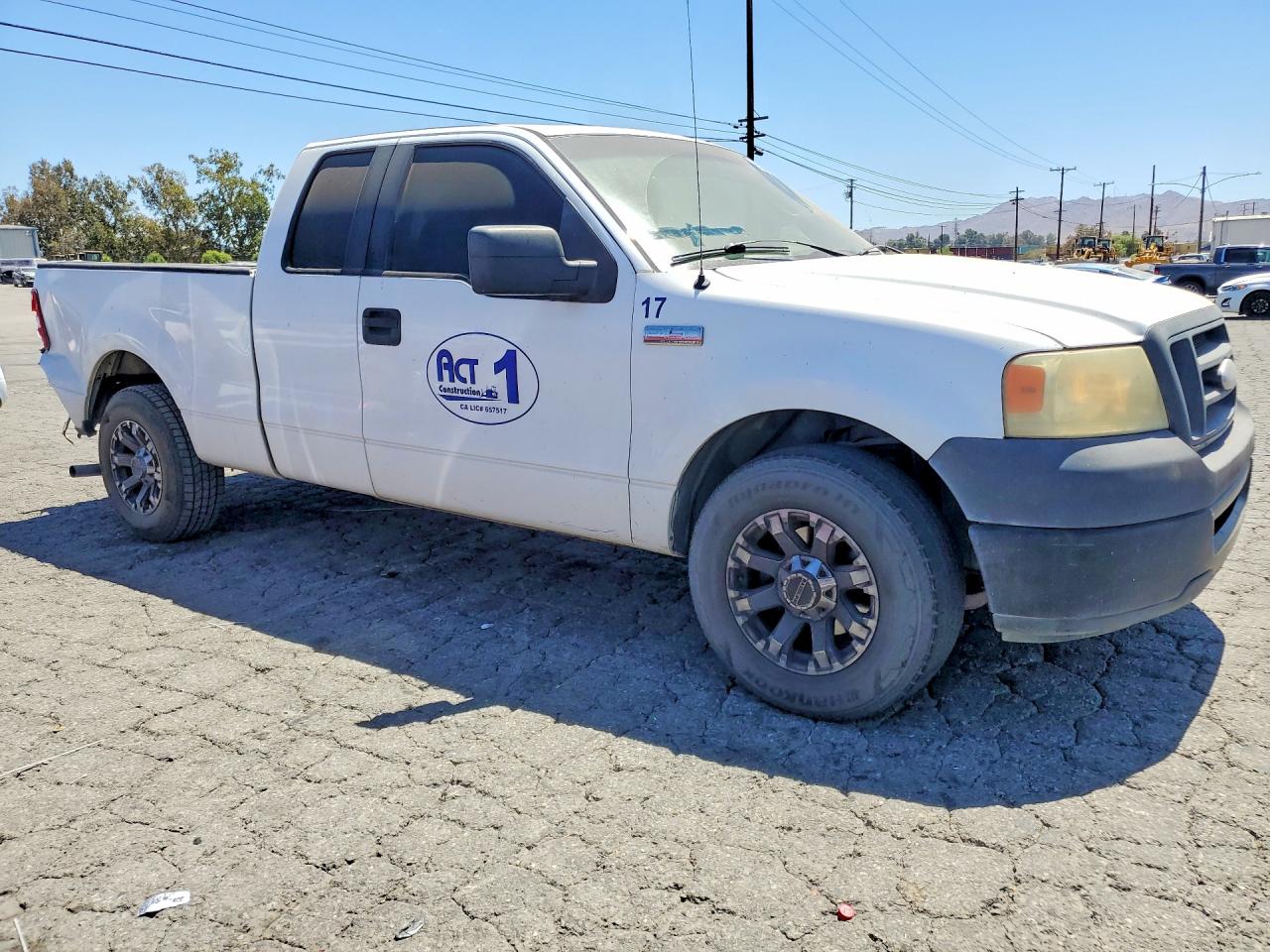 2006 Ford F150 Белый vin: 1FTPX12516KD86725