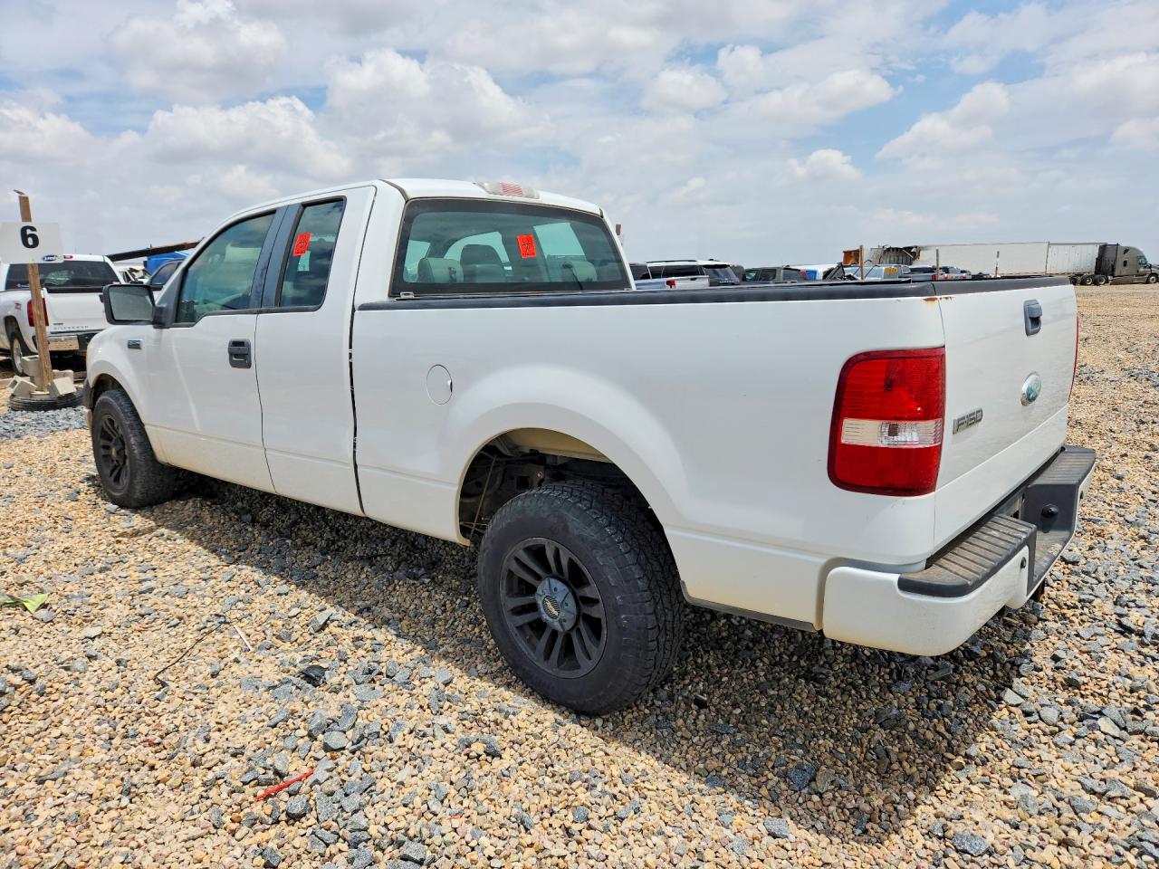 2008 Ford F-150 White vin: 1FTPX12518KD81916