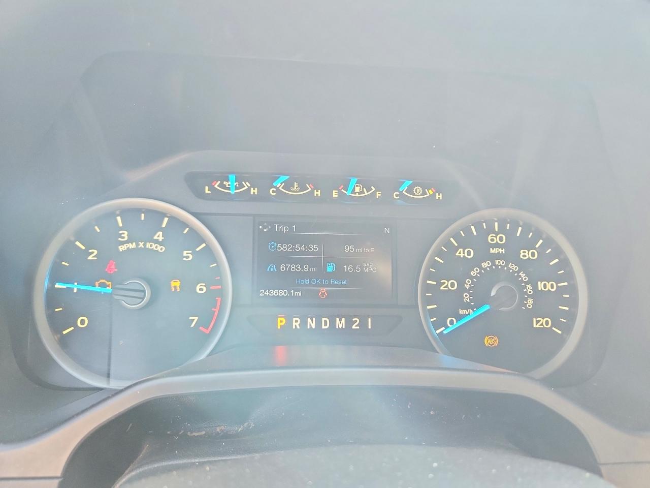 2004 Ford F150 Black vin: 1FTPX12524NA83710