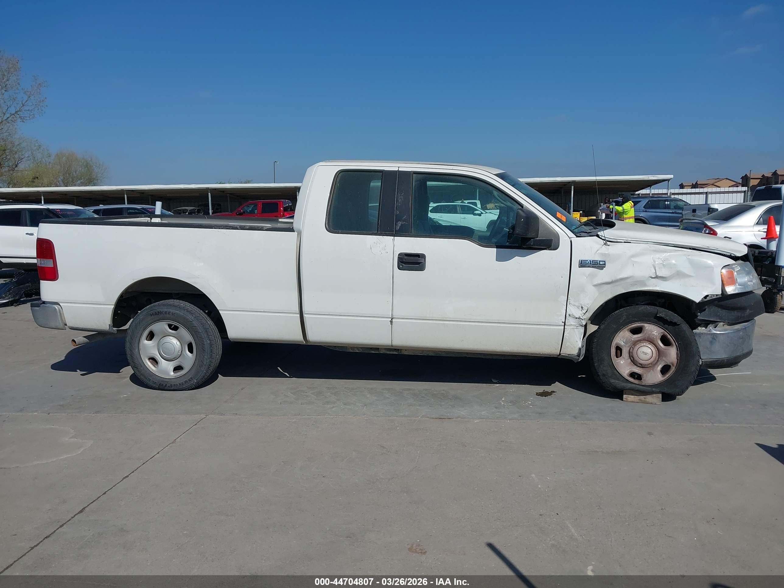 2005 Ford F-150 Lariat/xl/xlt White vin: 1FTPX12525FB11386