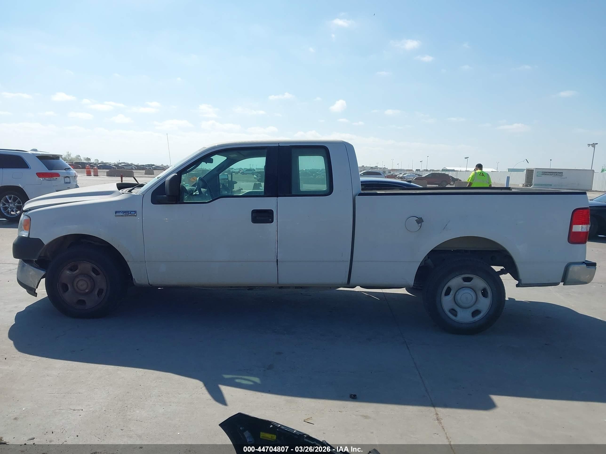 2005 Ford F-150 Lariat/xl/xlt White vin: 1FTPX12525FB11386
