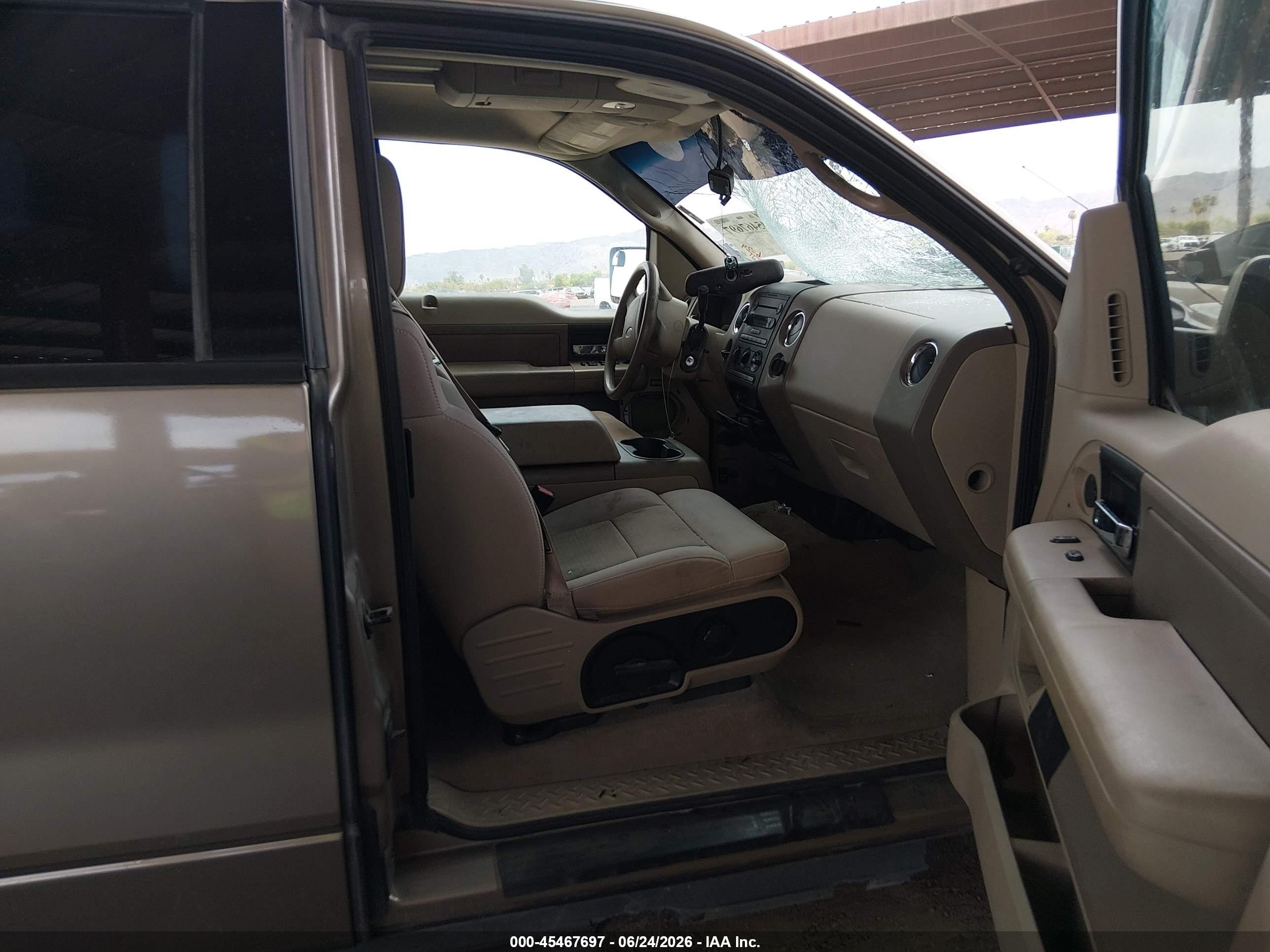 2004 Ford F-150 Lariat/xl/xlt Cream vin: 1FTPX12534NA42289