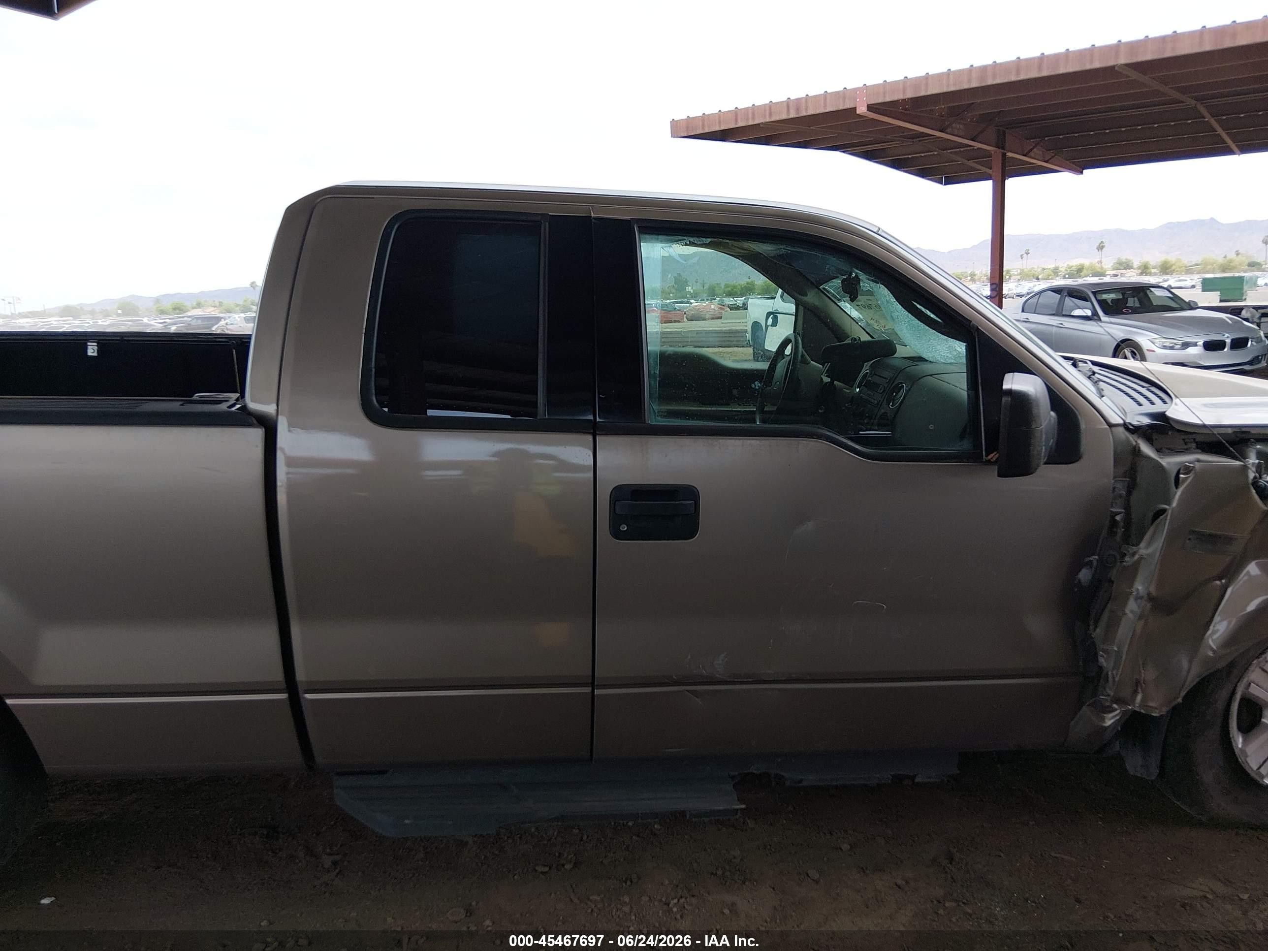 2004 Ford F-150 Lariat/xl/xlt Cream vin: 1FTPX12534NA42289