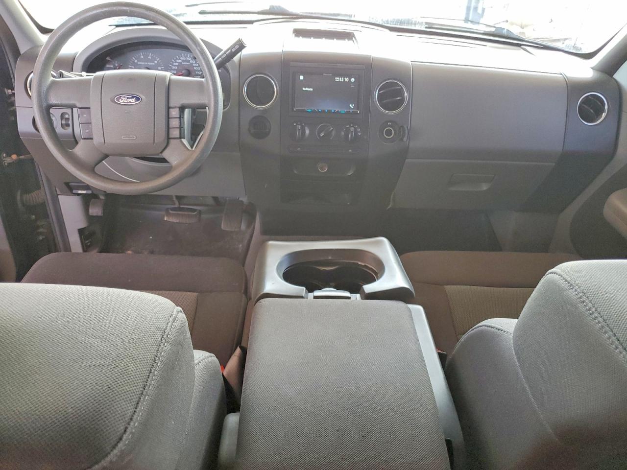 2005 Ford F150 Blue vin: 1FTPX12535FA67026
