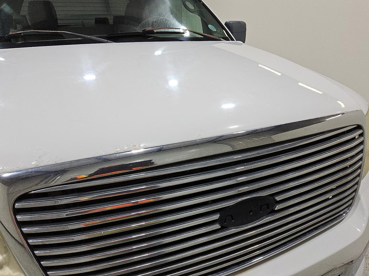 2006 Ford F150 Белый vin: 1FTPX12536FA39387 Damage: Hood, Multiple Scratches Heavy, 3