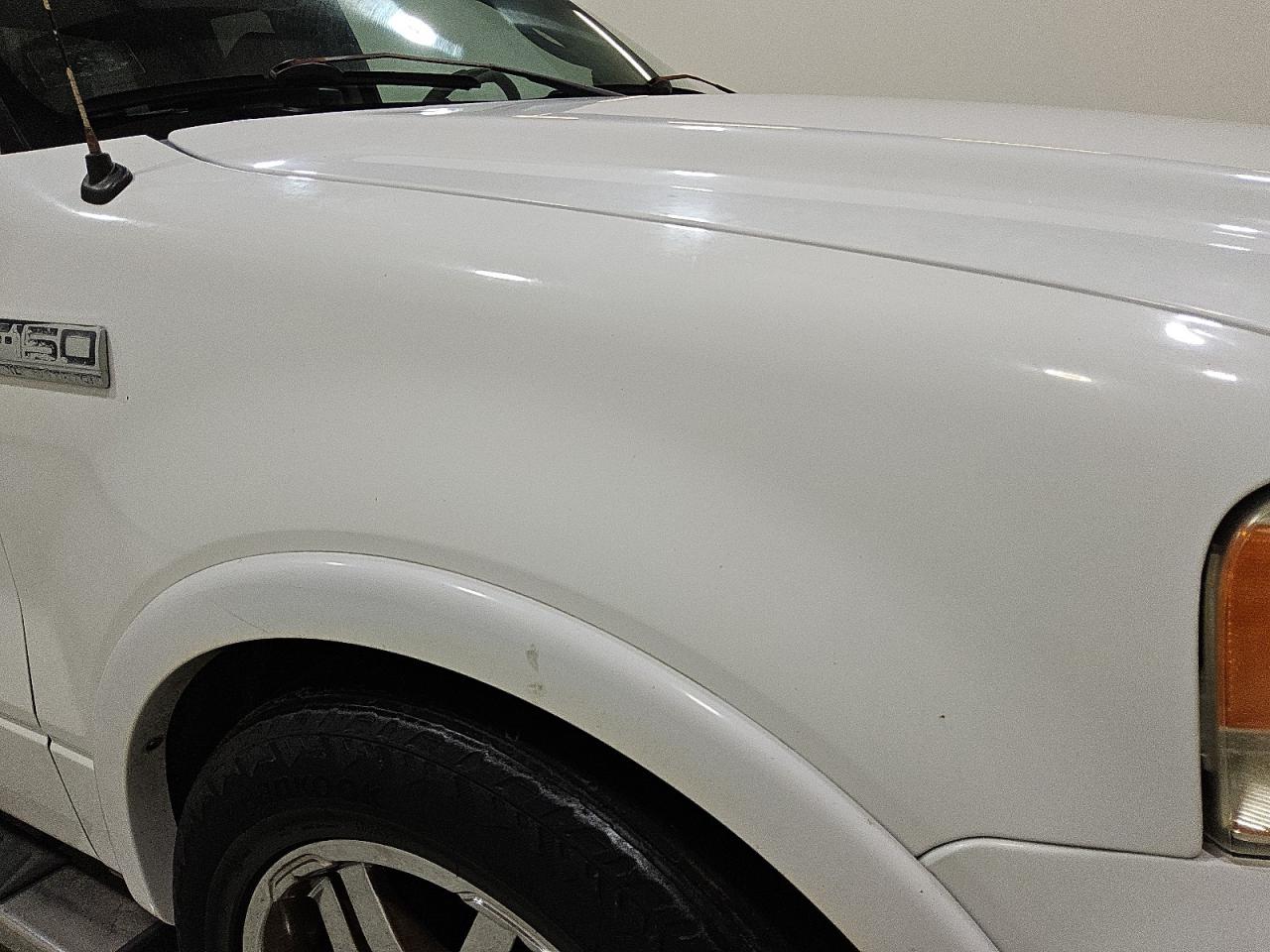 2006 Ford F150 Белый vin: 1FTPX12536FA39387 Damage: Right Front Fender, Multiple Scratches Heavy, 3