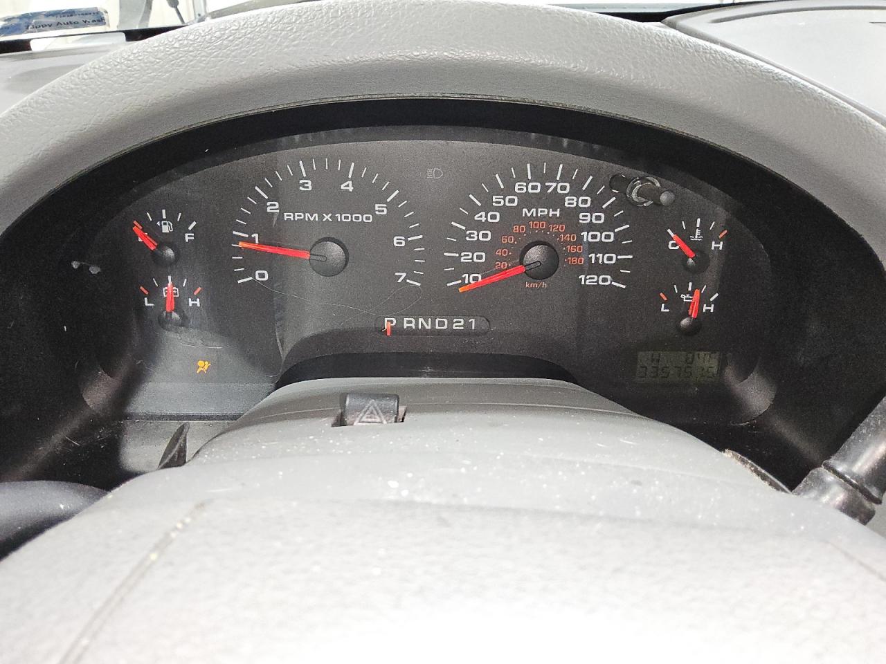2006 Ford F150 Белый vin: 1FTPX12536FA39387 Damage: Warning Light - Air Bag, On, Unacceptable