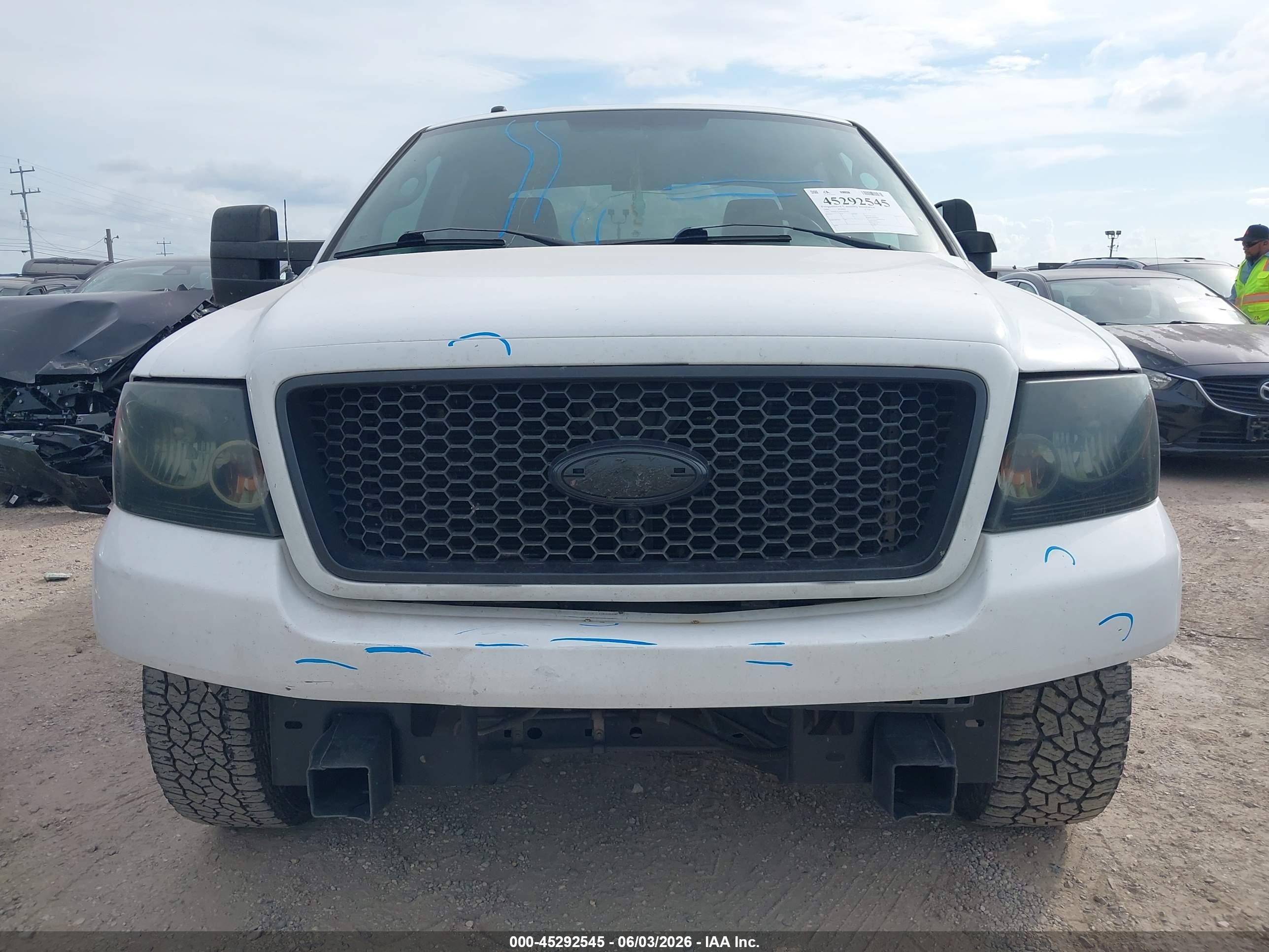 2006 Ford F-150 Lariat/xl/xlt White vin: 1FTPX12536NA56227