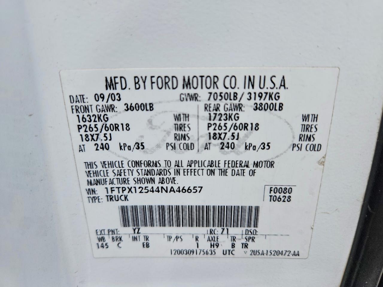 2004 Ford F150 White vin: 1FTPX12544NA46657