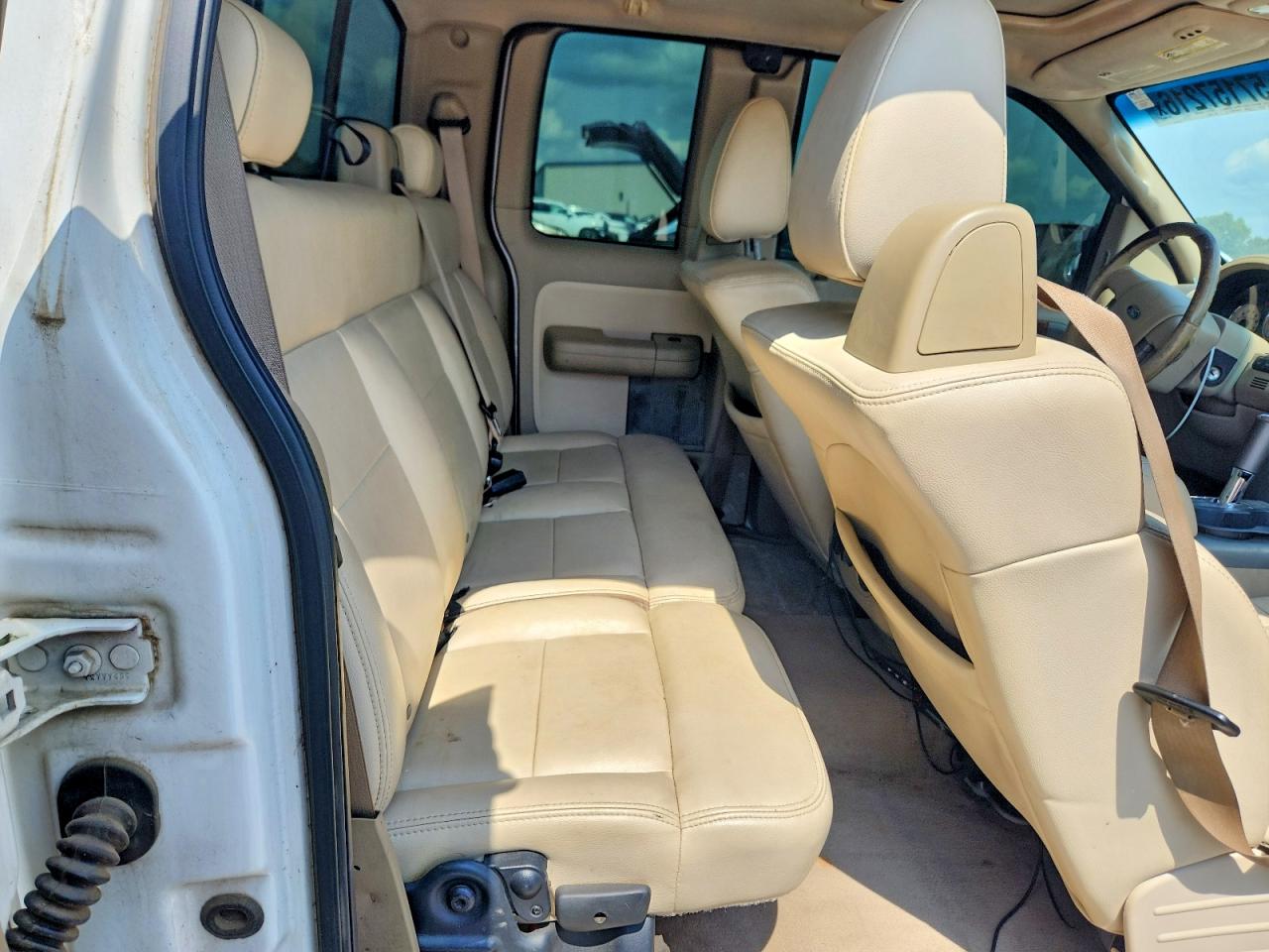 2004 Ford F150 White vin: 1FTPX12544NB36021