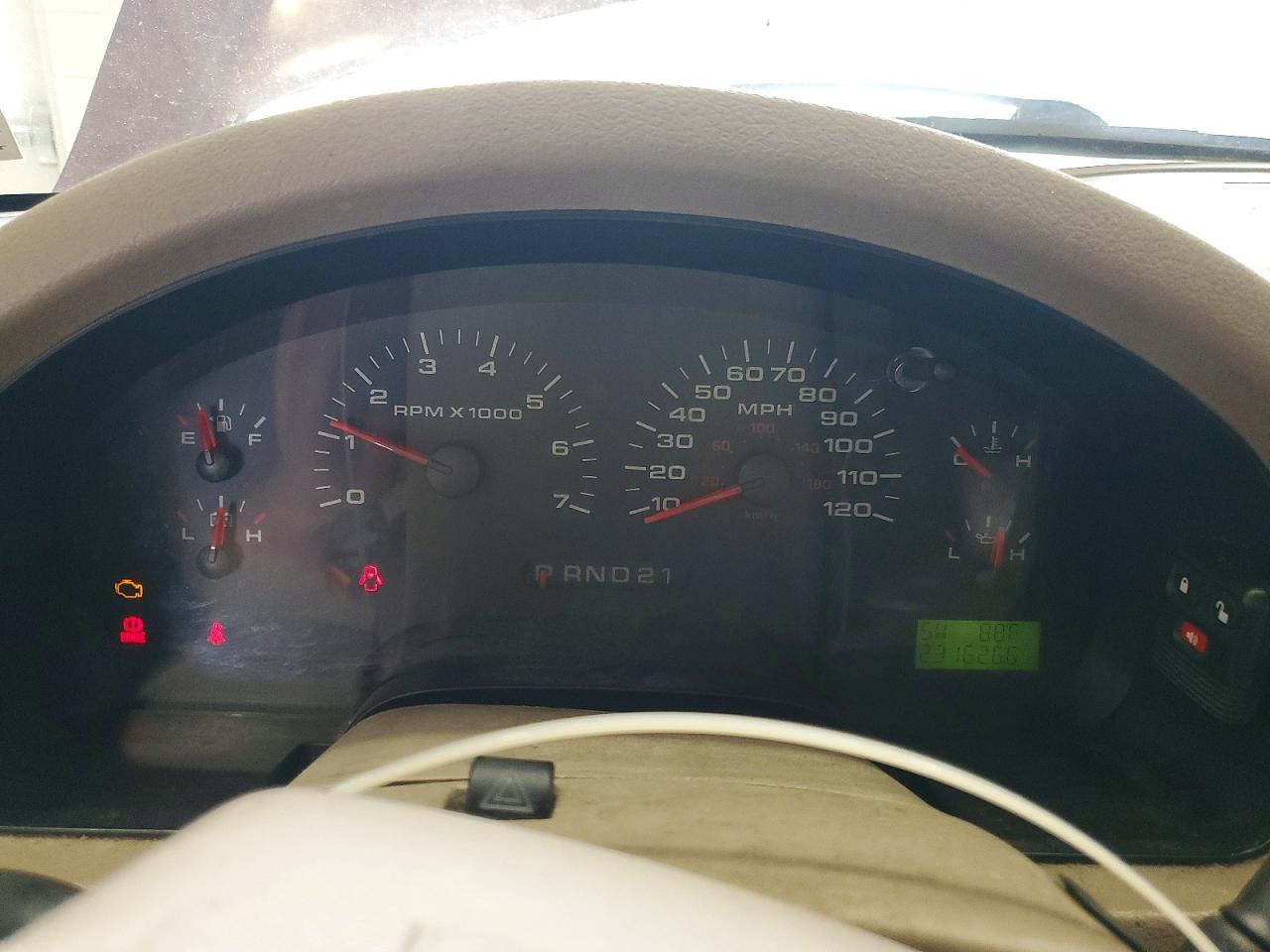 2004 Ford F150 Бордовый vin: 1FTPX12544NC41044