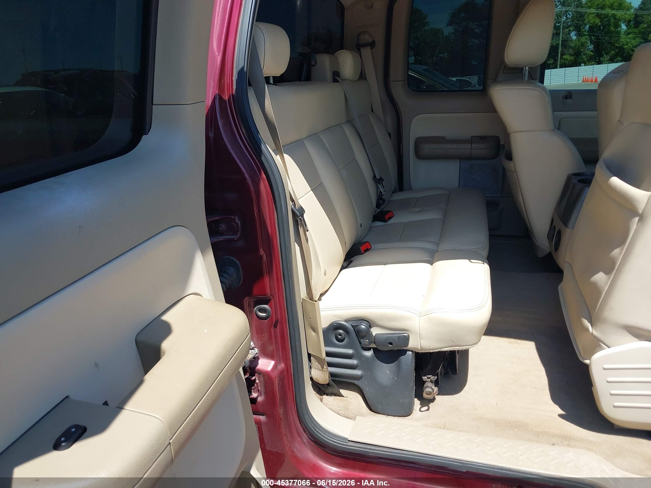 2004 Ford F-150 Lariat/xl/xlt Tan vin: 1FTPX12544NC72004