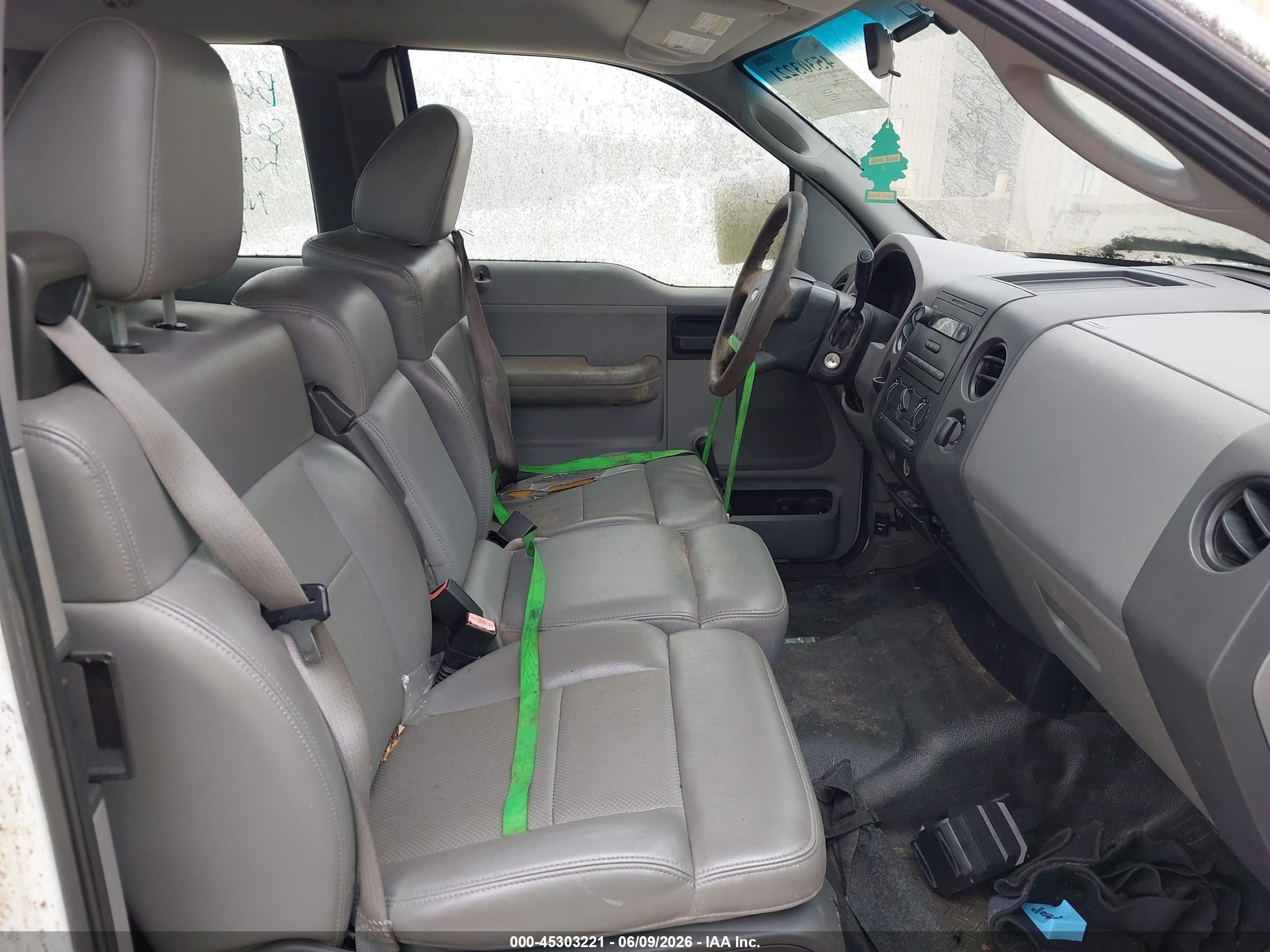 2006 Ford F-150 Lariat/xl/xlt White vin: 1FTPX12546NB68003