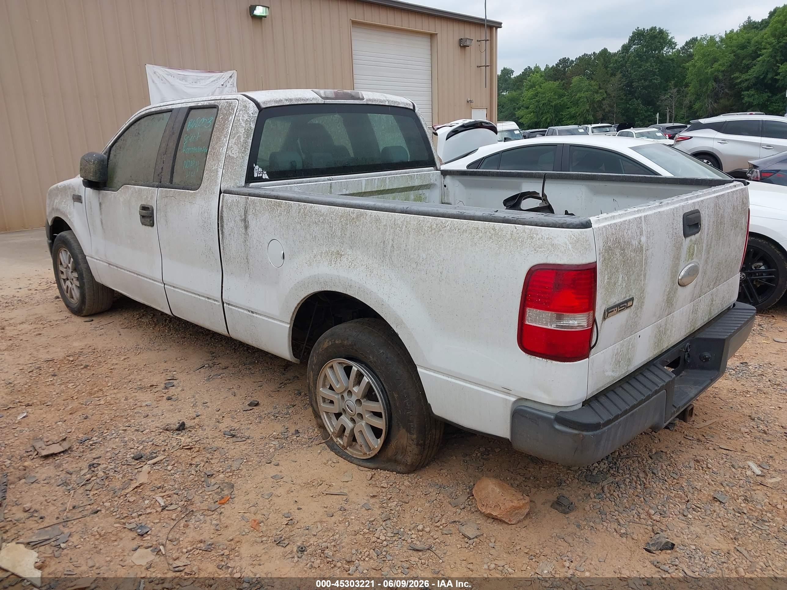 2006 Ford F-150 Lariat/xl/xlt White vin: 1FTPX12546NB68003