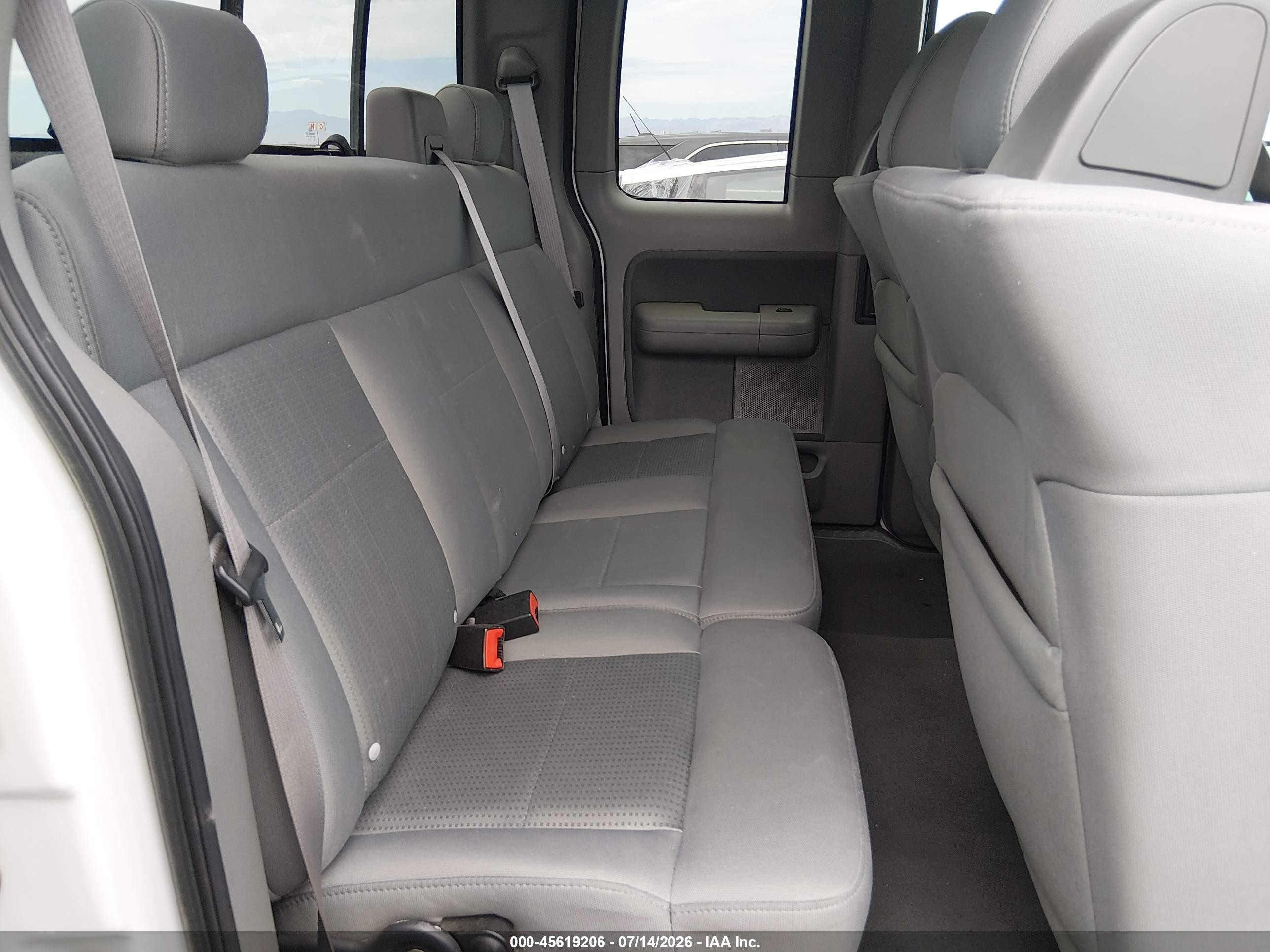 2007 Ford F-150 Lariat/stx/xl/xlt White vin: 1FTPX12547KB56386