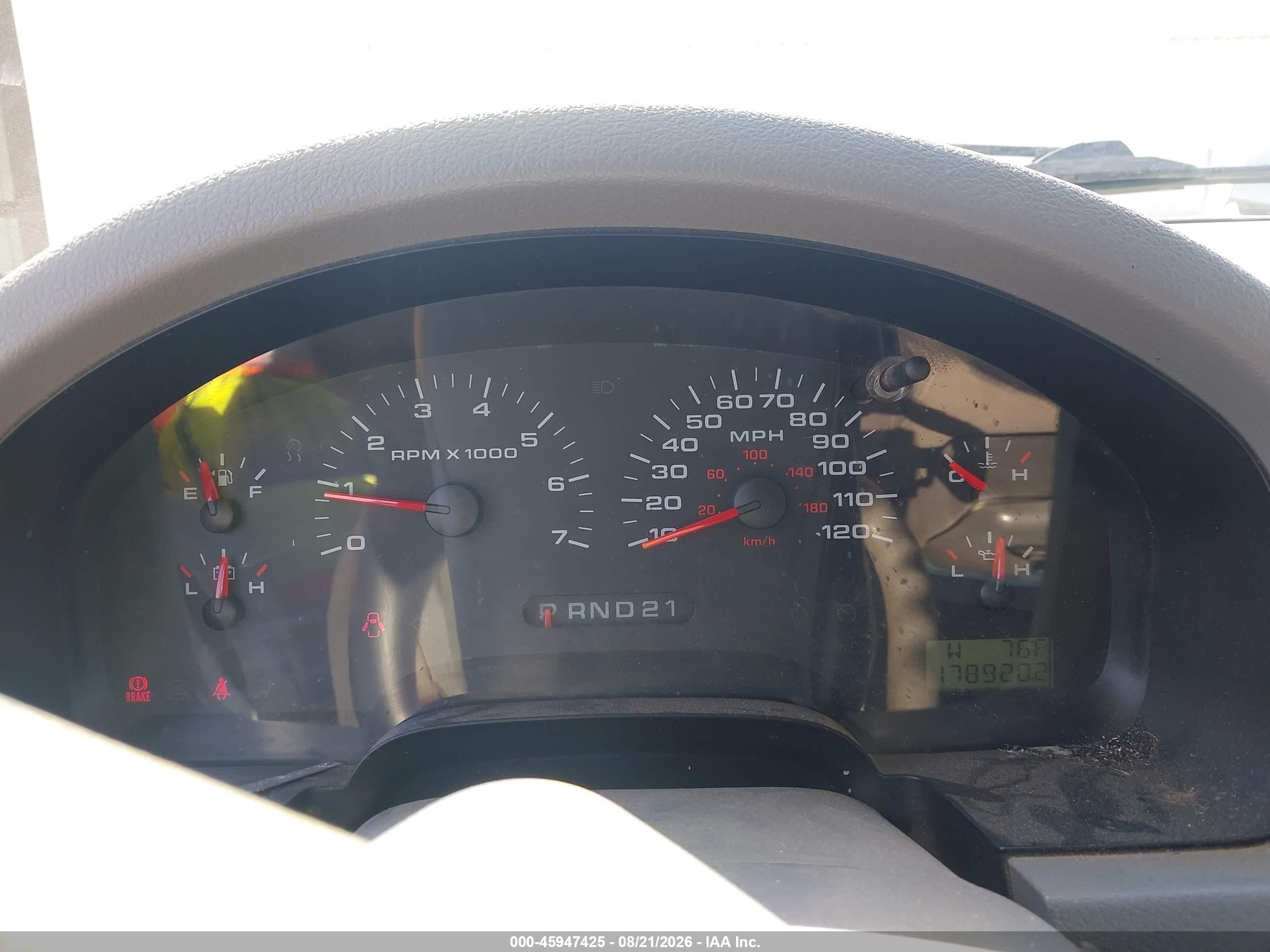 2004 Ford F-150 Lariat/xl/xlt Белый vin: 1FTPX12554KD89009