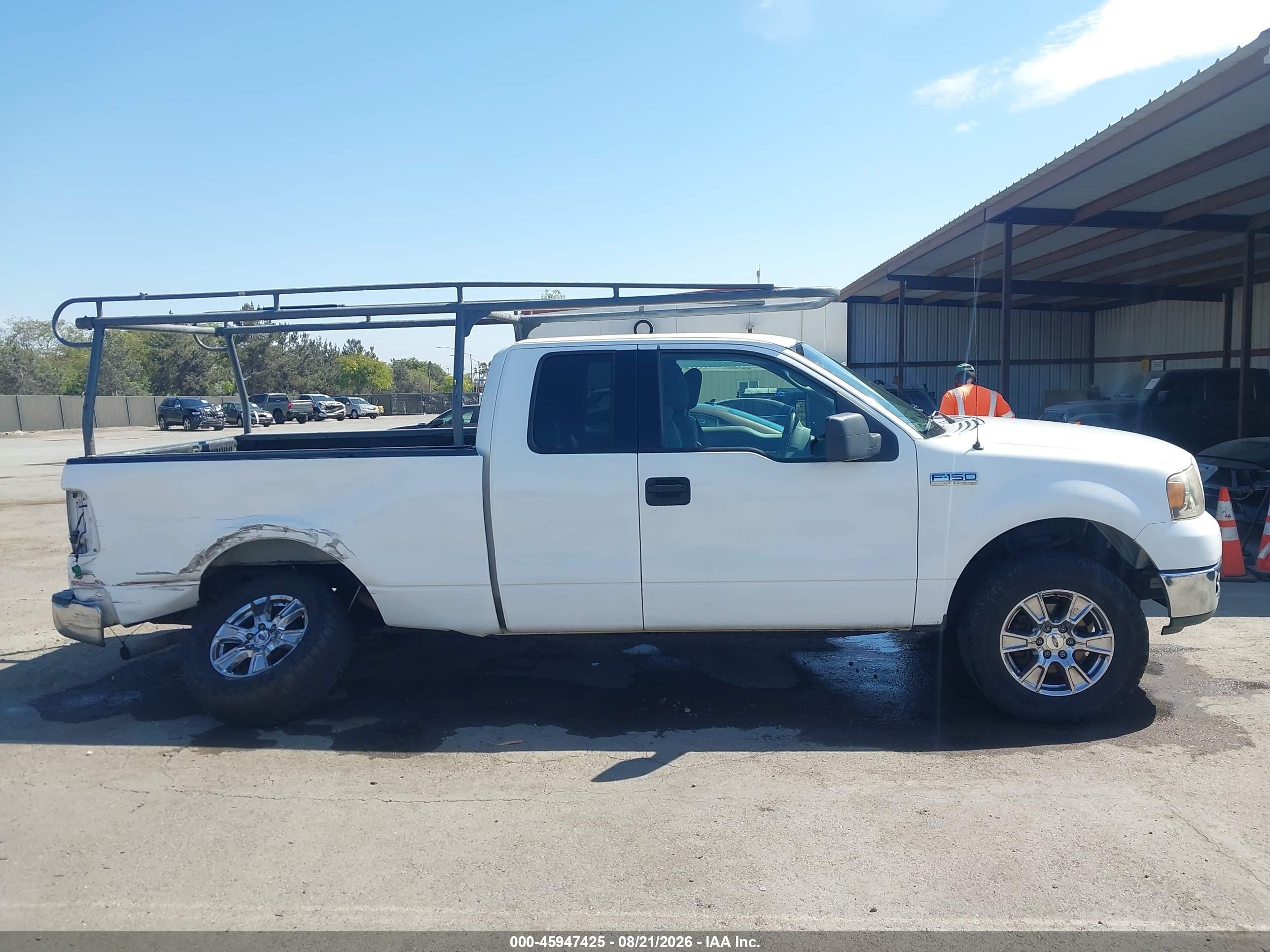 2004 Ford F-150 Lariat/xl/xlt Белый vin: 1FTPX12554KD89009