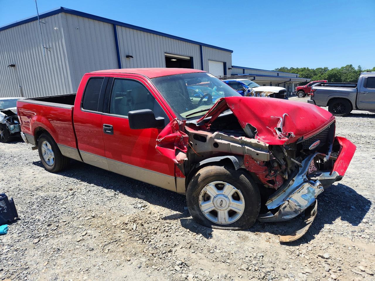 2004 Ford Lgt Conventl Red vin: 1FTPX12554NC58743