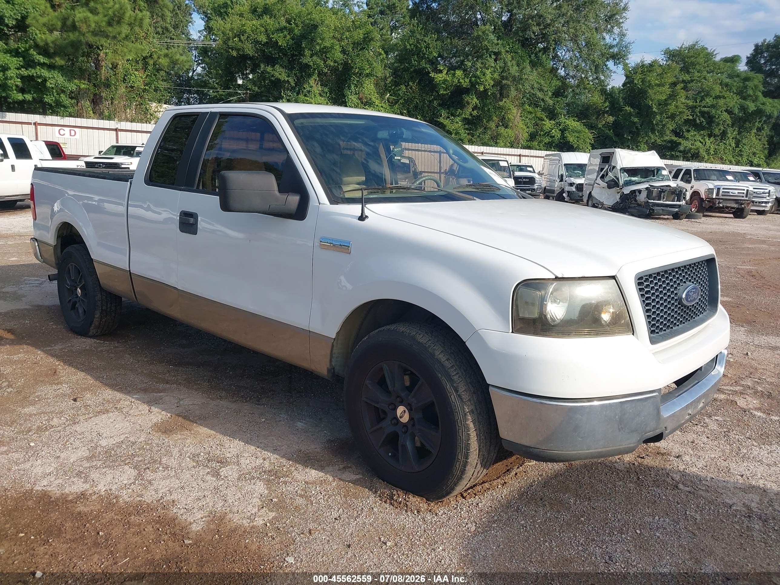 2005 Ford F-150 Lariat/xl/xlt White vin: 1FTPX12555NB33260