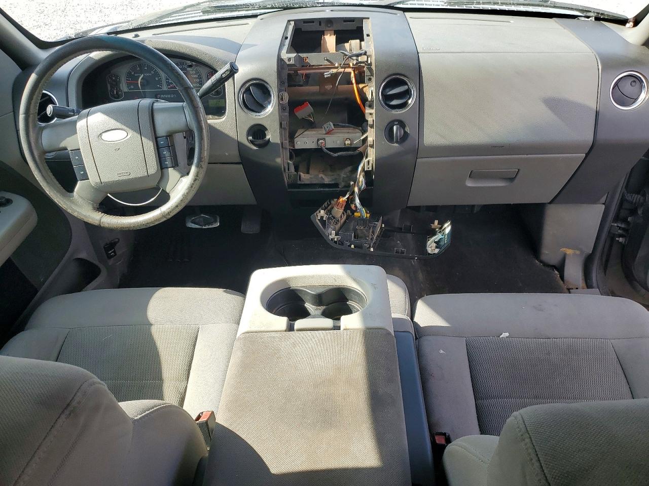 2006 Ford F150 Gray vin: 1FTPX12556FA39830