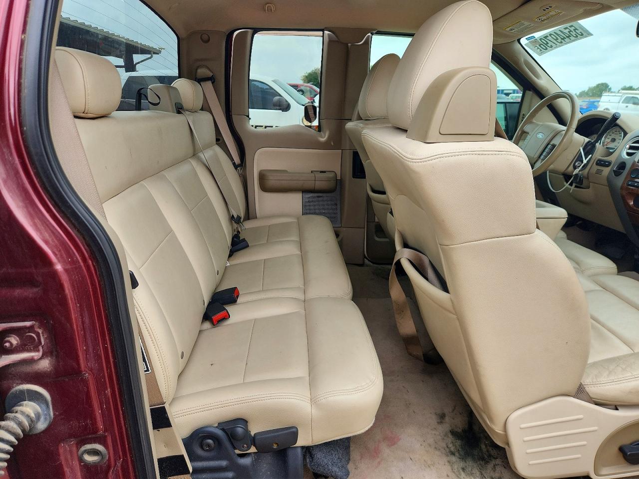 2004 Ford F150 Burgundy vin: 1FTPX12564NA33893