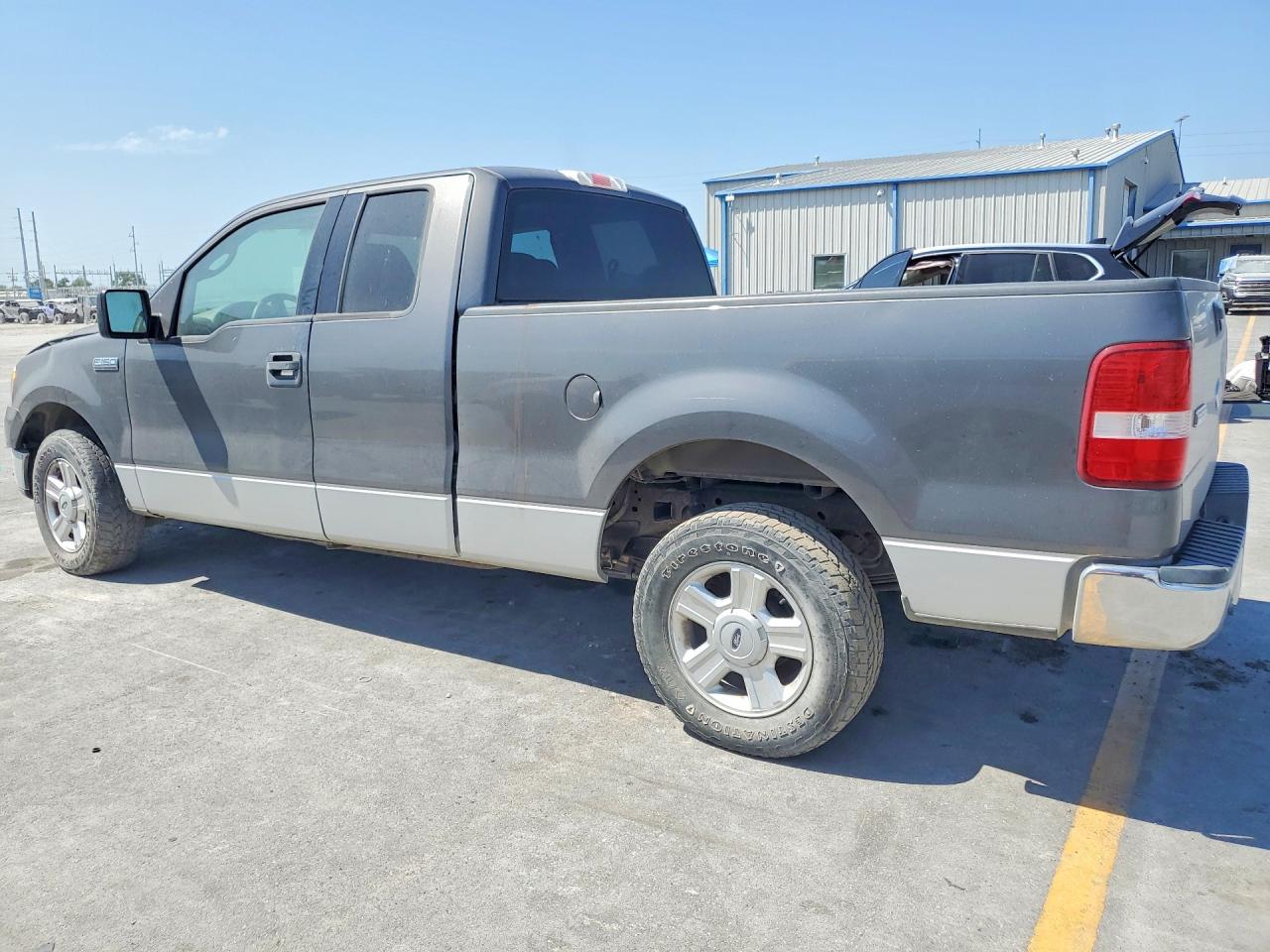2004 Ford F150 Серый vin: 1FTPX12564NB15428
