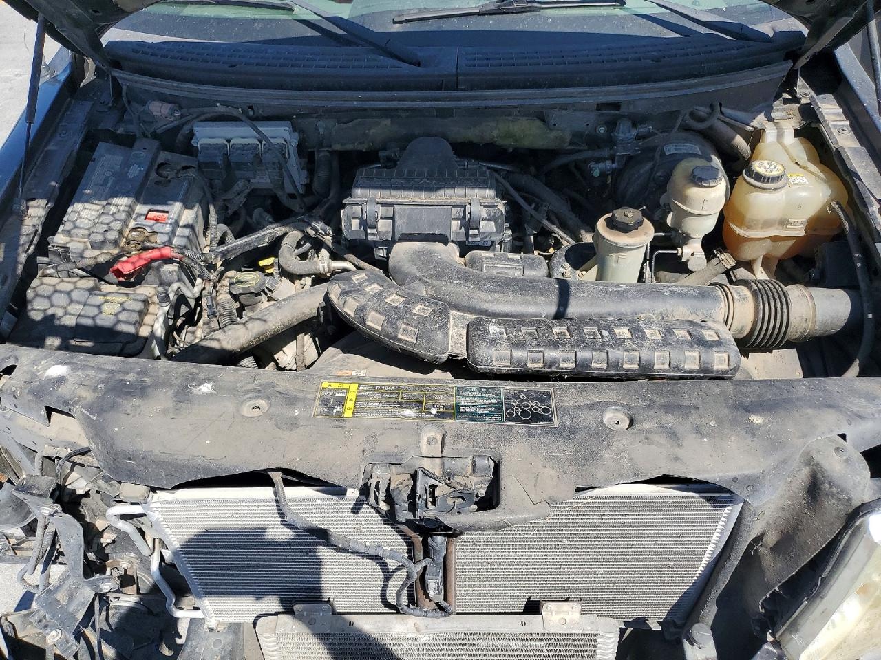 2004 Ford F150 Серый vin: 1FTPX12564NB15428