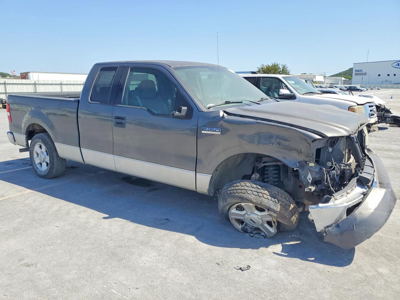 2004 Ford F150 Серый vin: 1FTPX12564NB15428