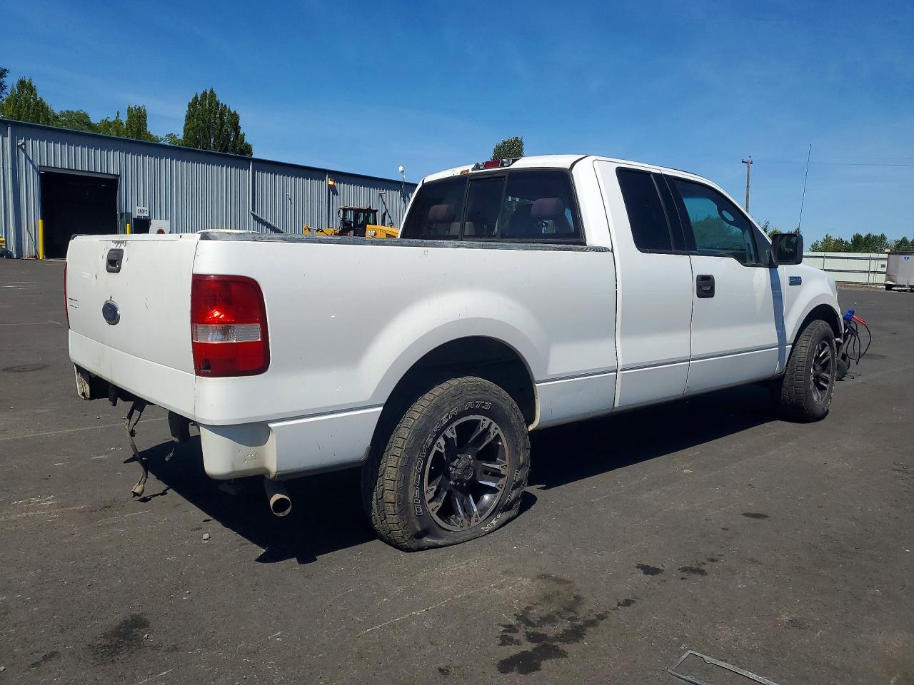 2004 Ford F150 White vin: 1FTPX12564NC37464