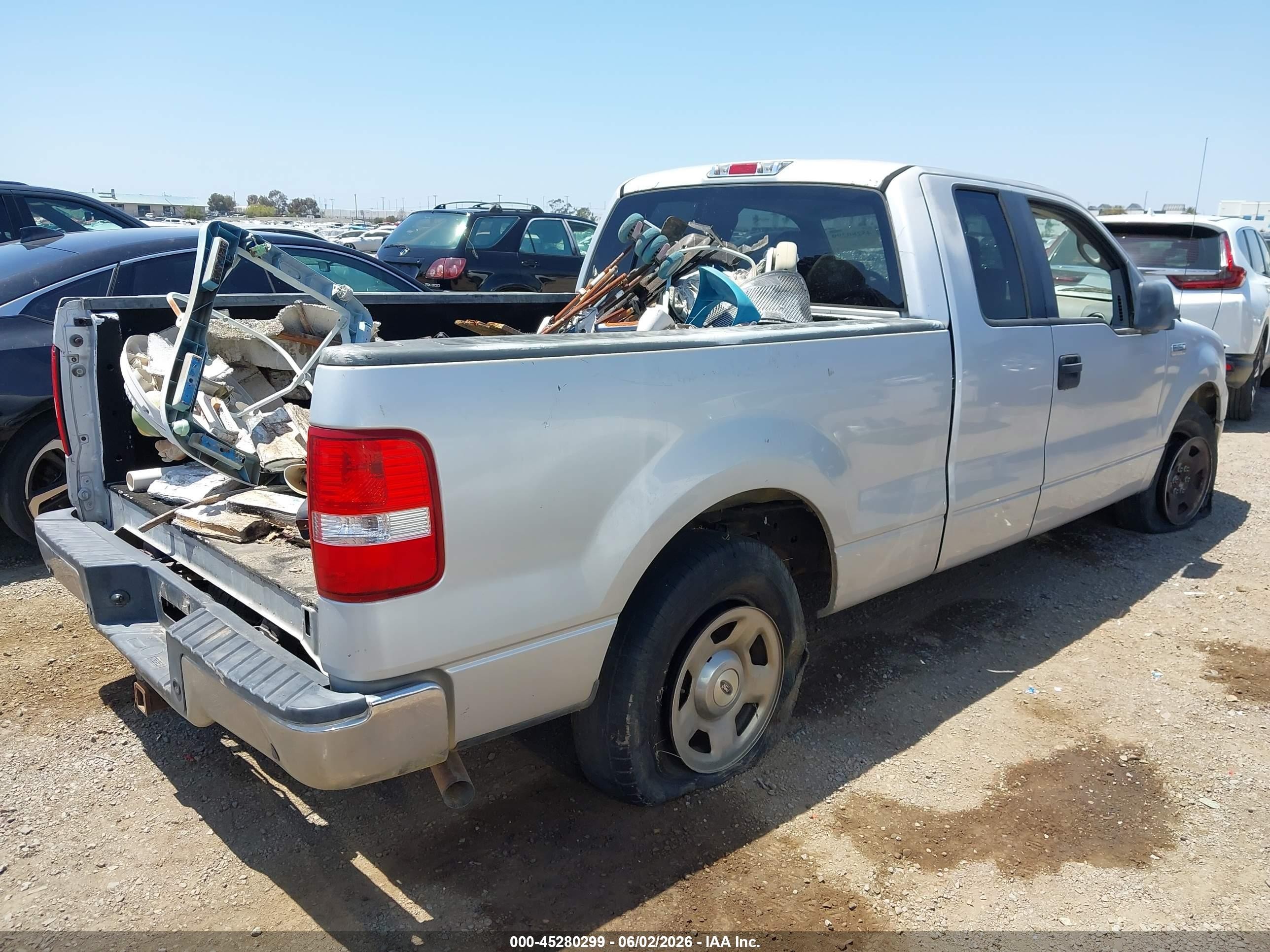 2005 Ford F-150 Lariat/xl/xlt Silver vin: 1FTPX12565NA26816