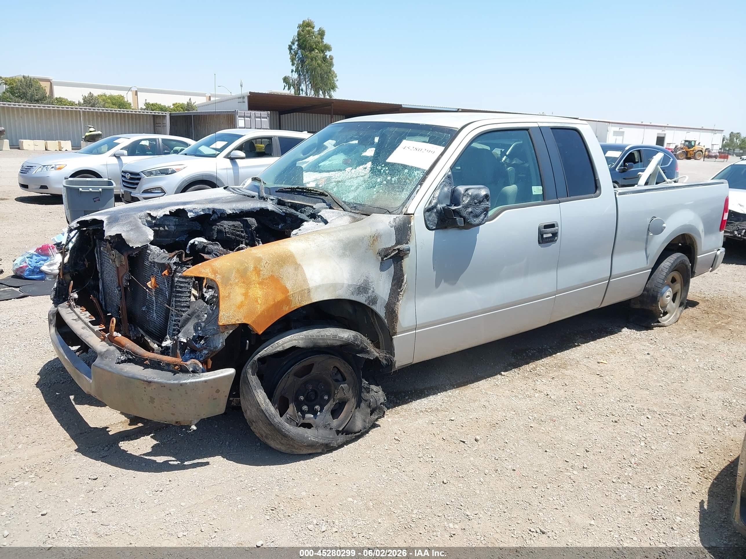 2005 Ford F-150 Lariat/xl/xlt Silver vin: 1FTPX12565NA26816