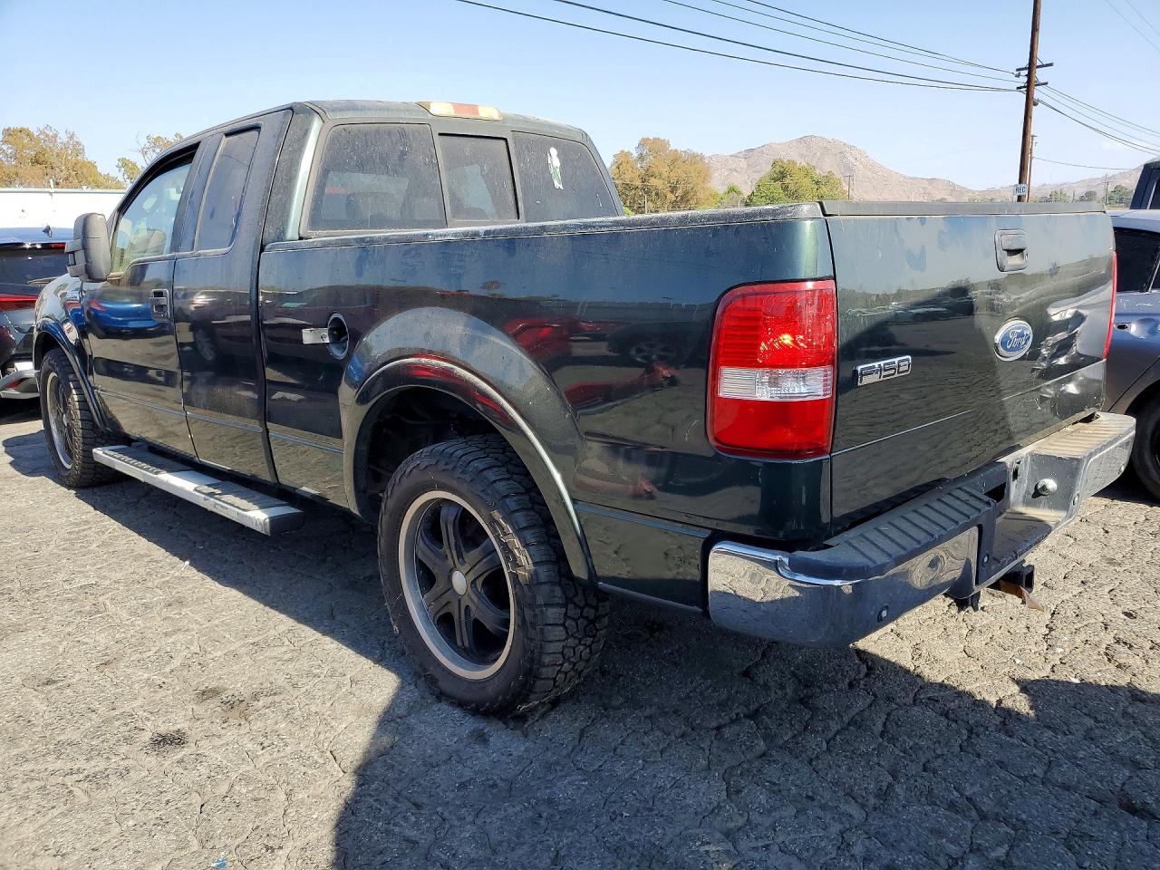 2005 Ford F150 Green vin: 1FTPX12565NA28405