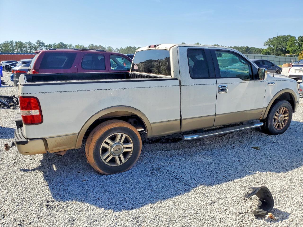 2005 Ford F-150 White vin: 1FTPX12575NB73517