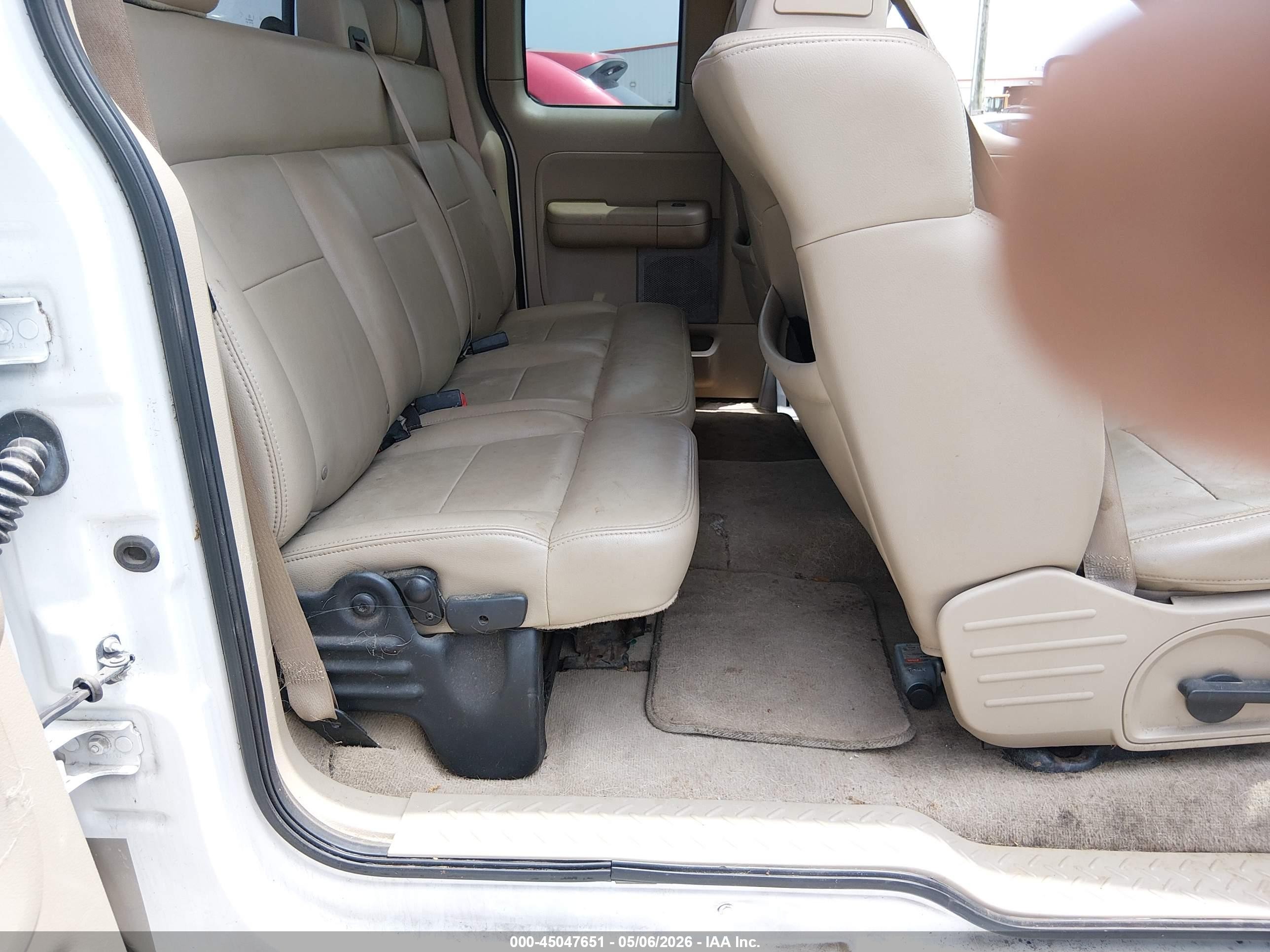 2006 Ford F-150 Lariat/xl/xlt White vin: 1FTPX12576NA25062