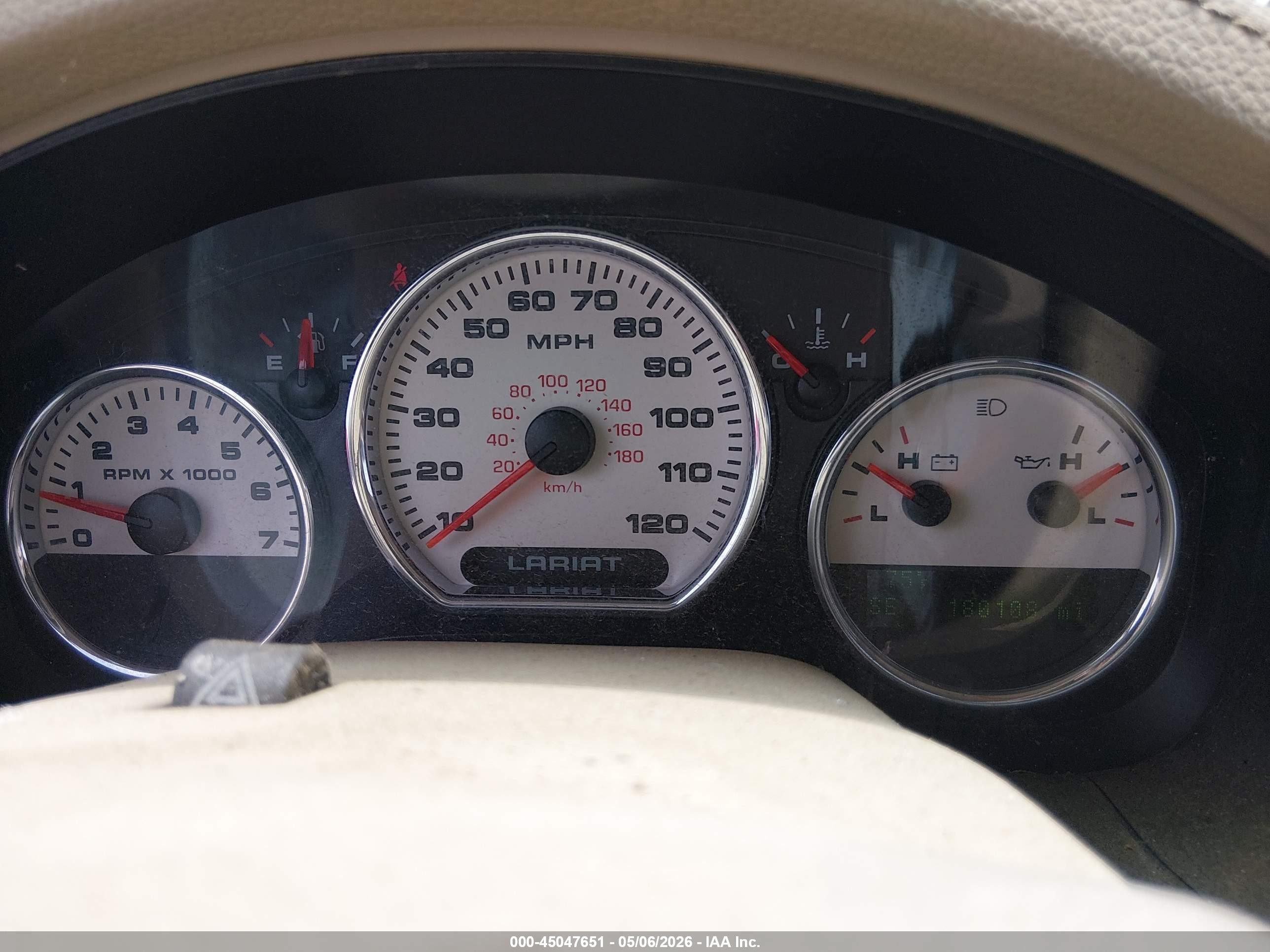 2006 Ford F-150 Lariat/xl/xlt White vin: 1FTPX12576NA25062