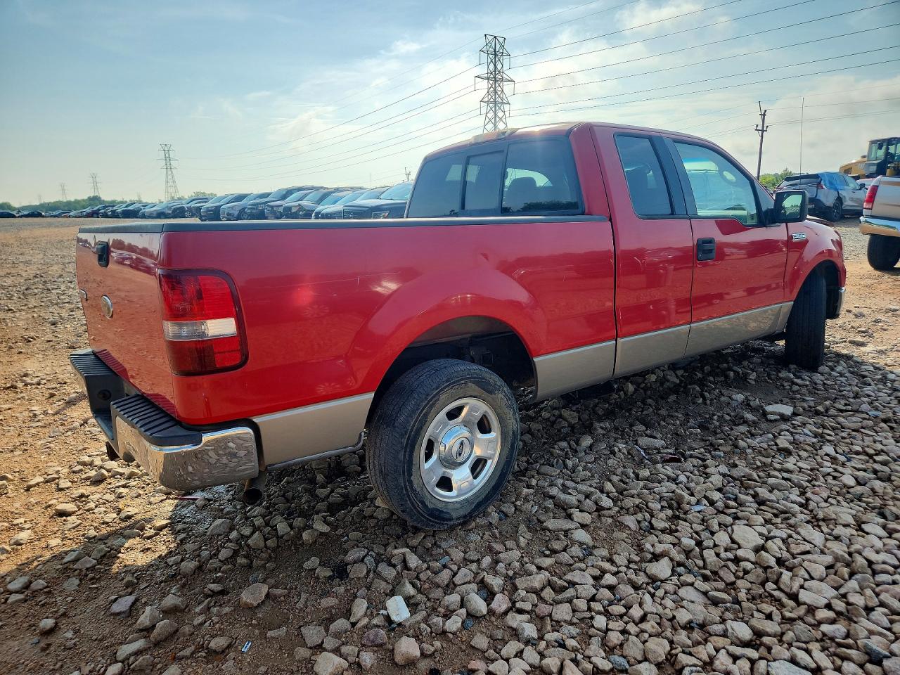 2004 Ford F150 Red vin: 1FTPX12584NA21633
