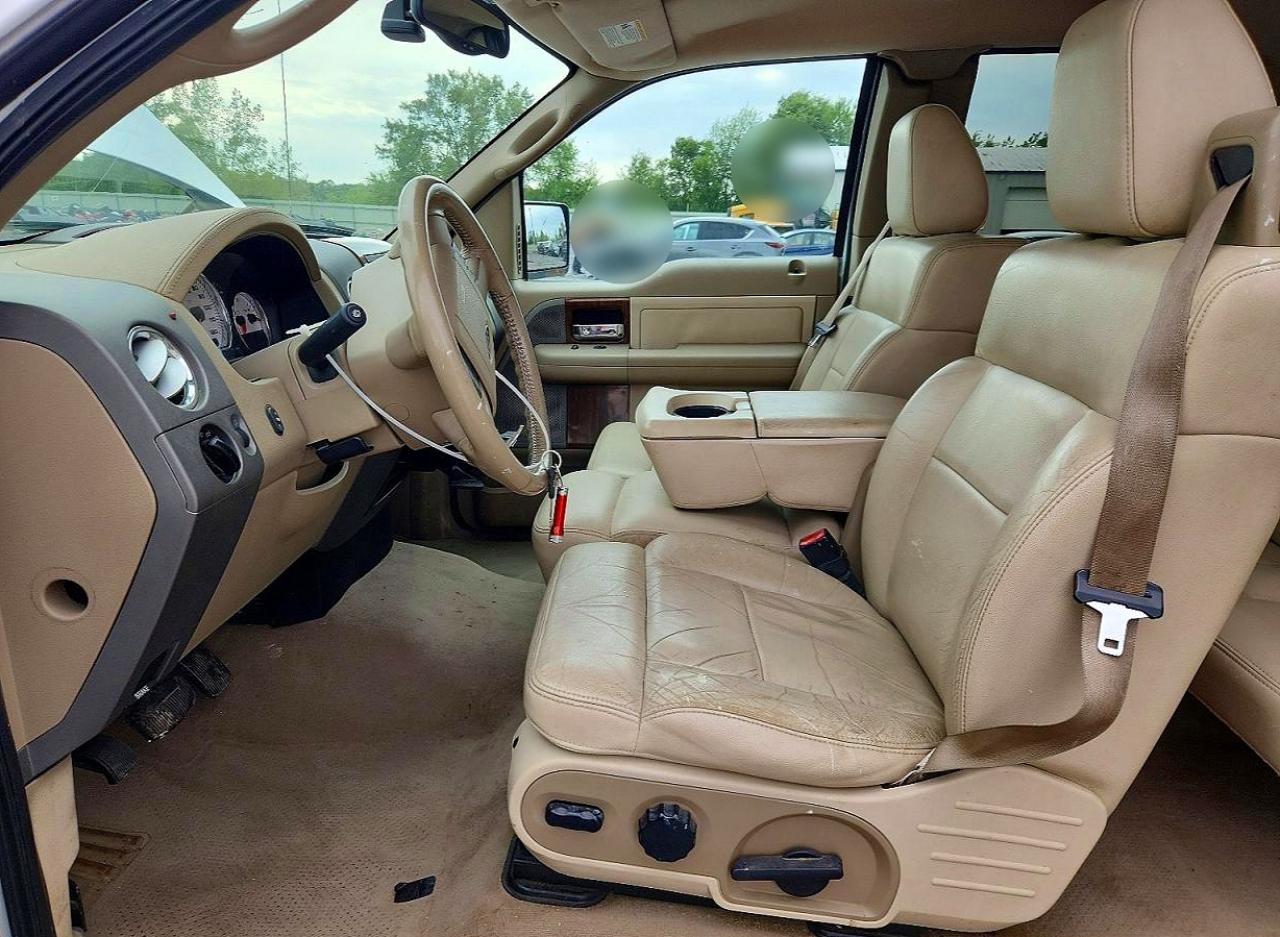 2004 Ford F150 Белый vin: 1FTPX12584NB75243