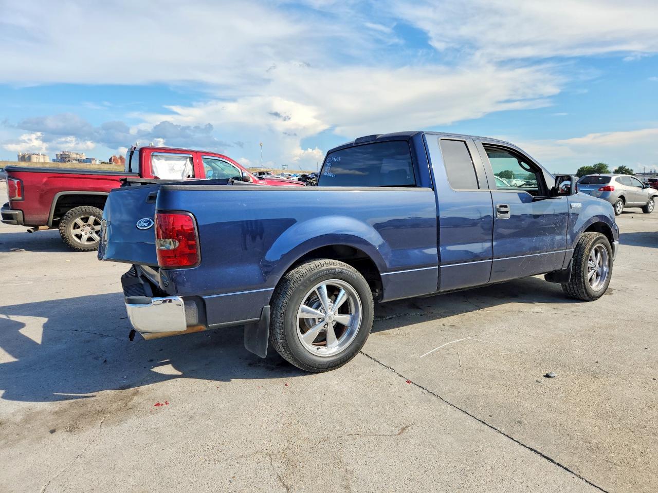 2005 Ford F150 Blue vin: 1FTPX12585NB38405
