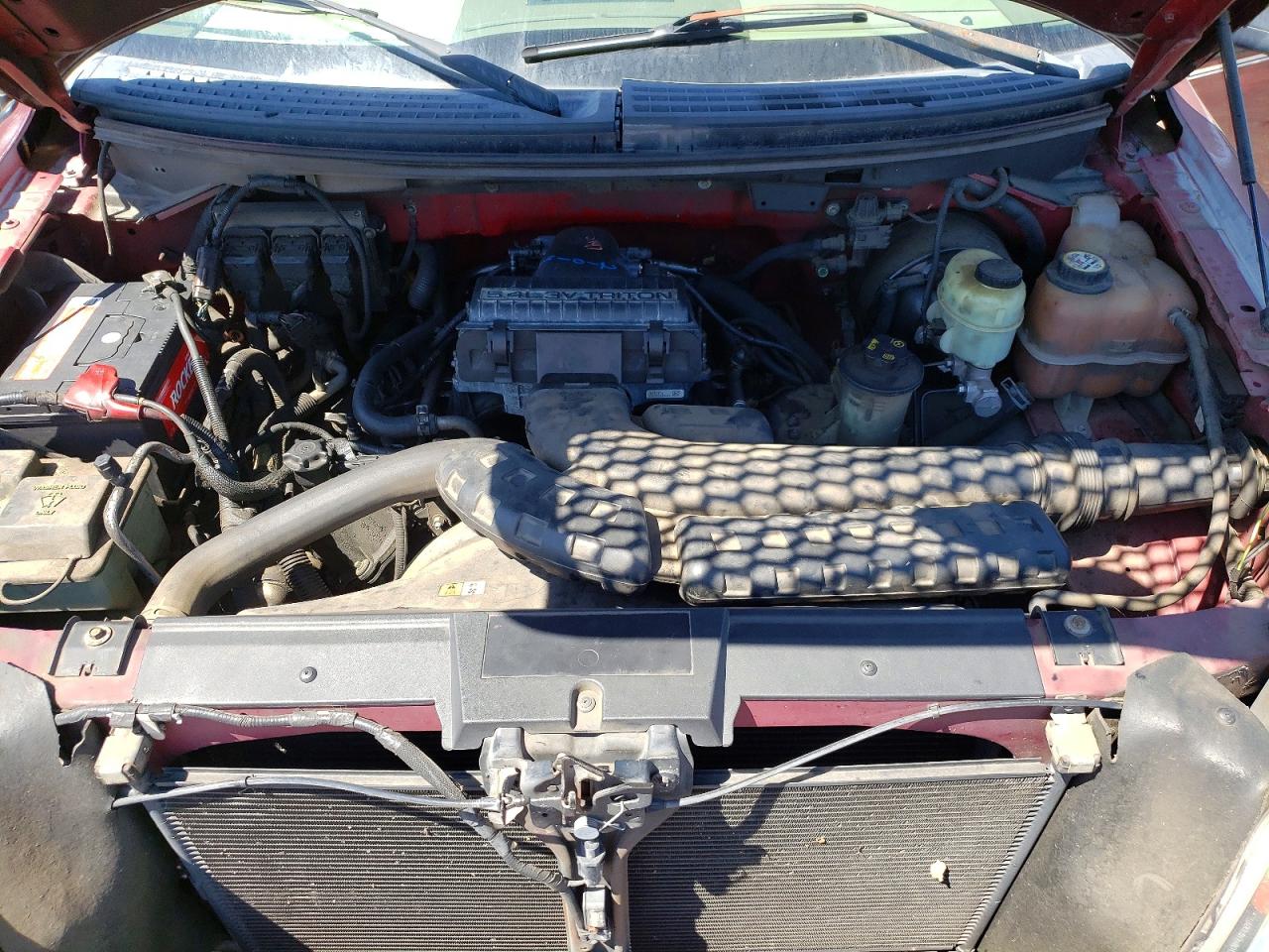 2006 Ford F150 Maroon vin: 1FTPX12586KB94119