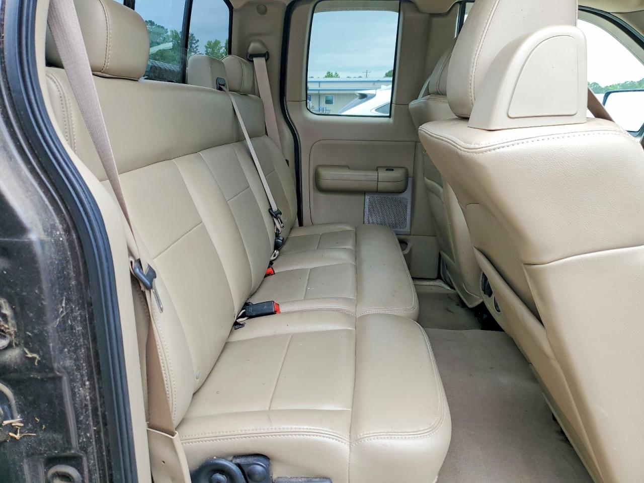 2005 Ford F150 Charcoal vin: 1FTPX12595NA22100