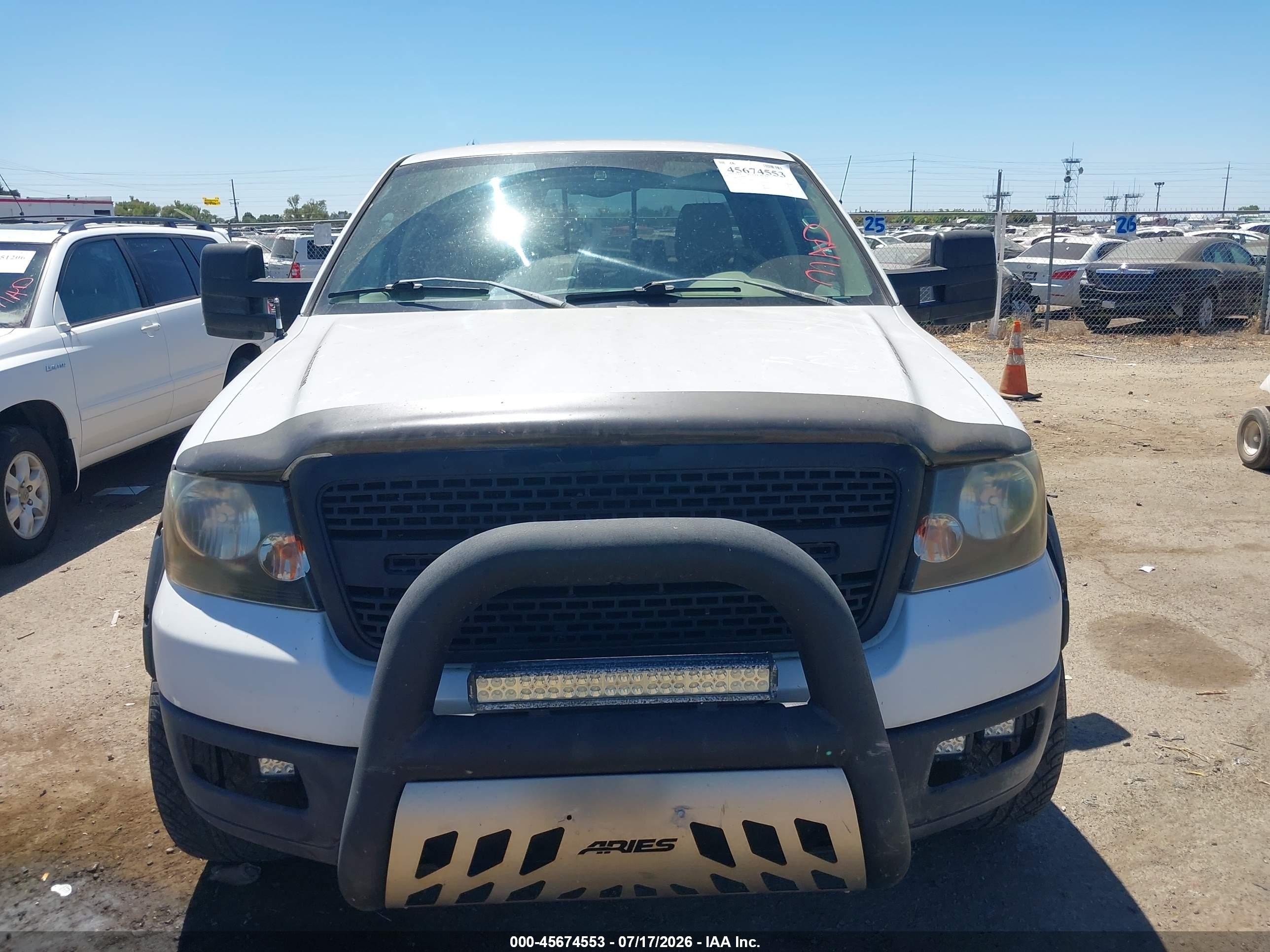 2005 Ford F-150 Lariat/xl/xlt White vin: 1FTPX12595NA93118